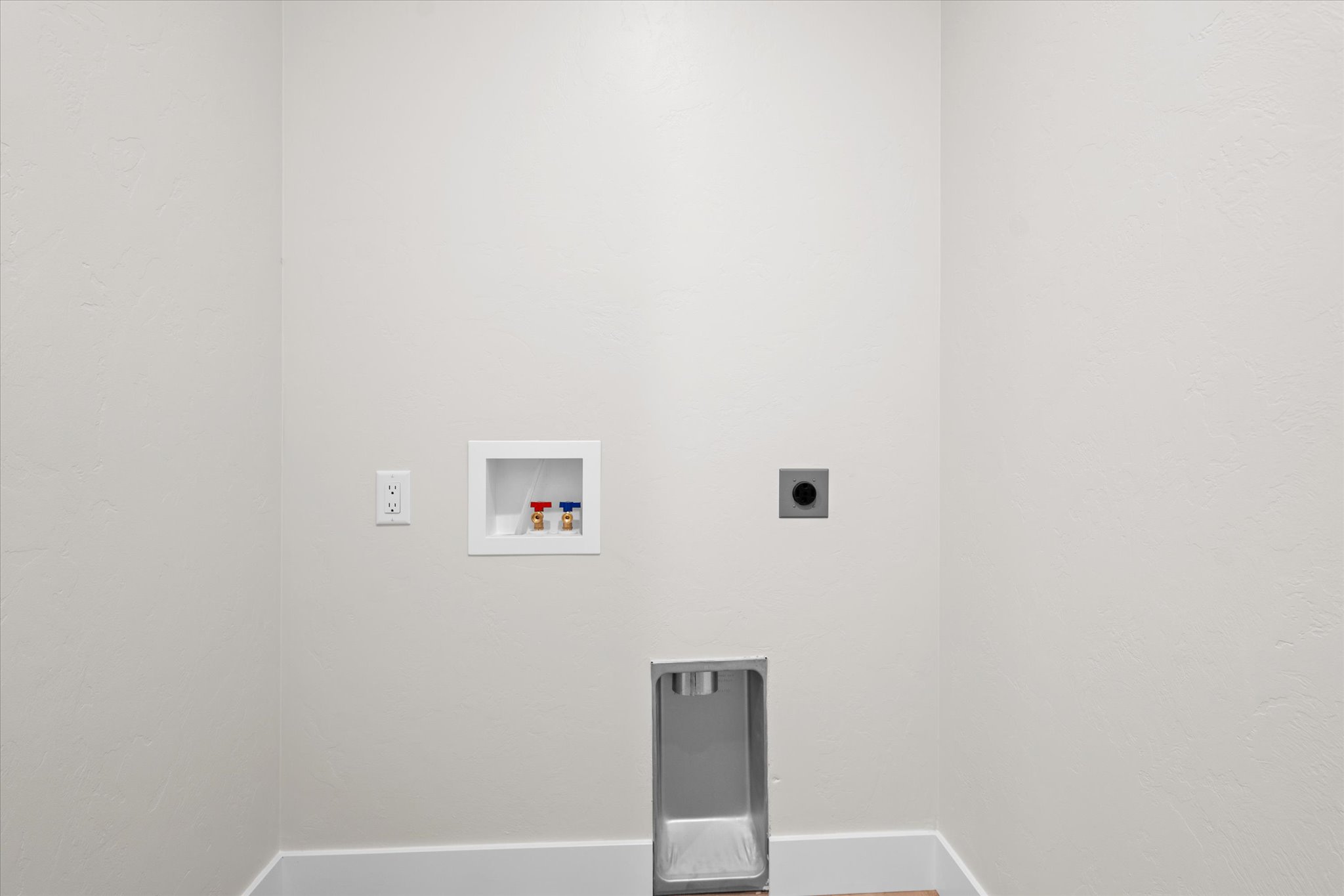 706 August Way Property Photo 14