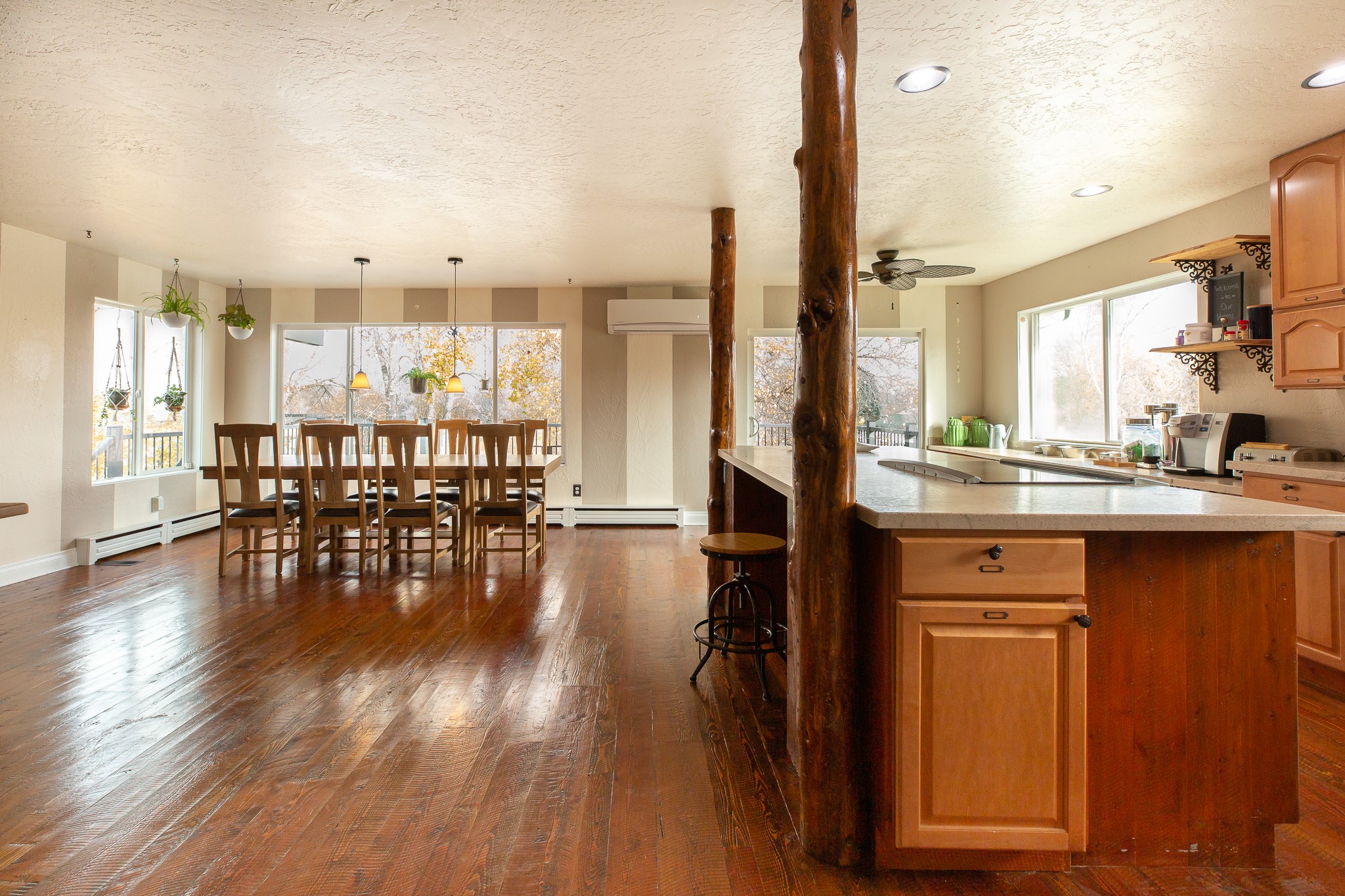 240 Glacier Drive Property Photo 4