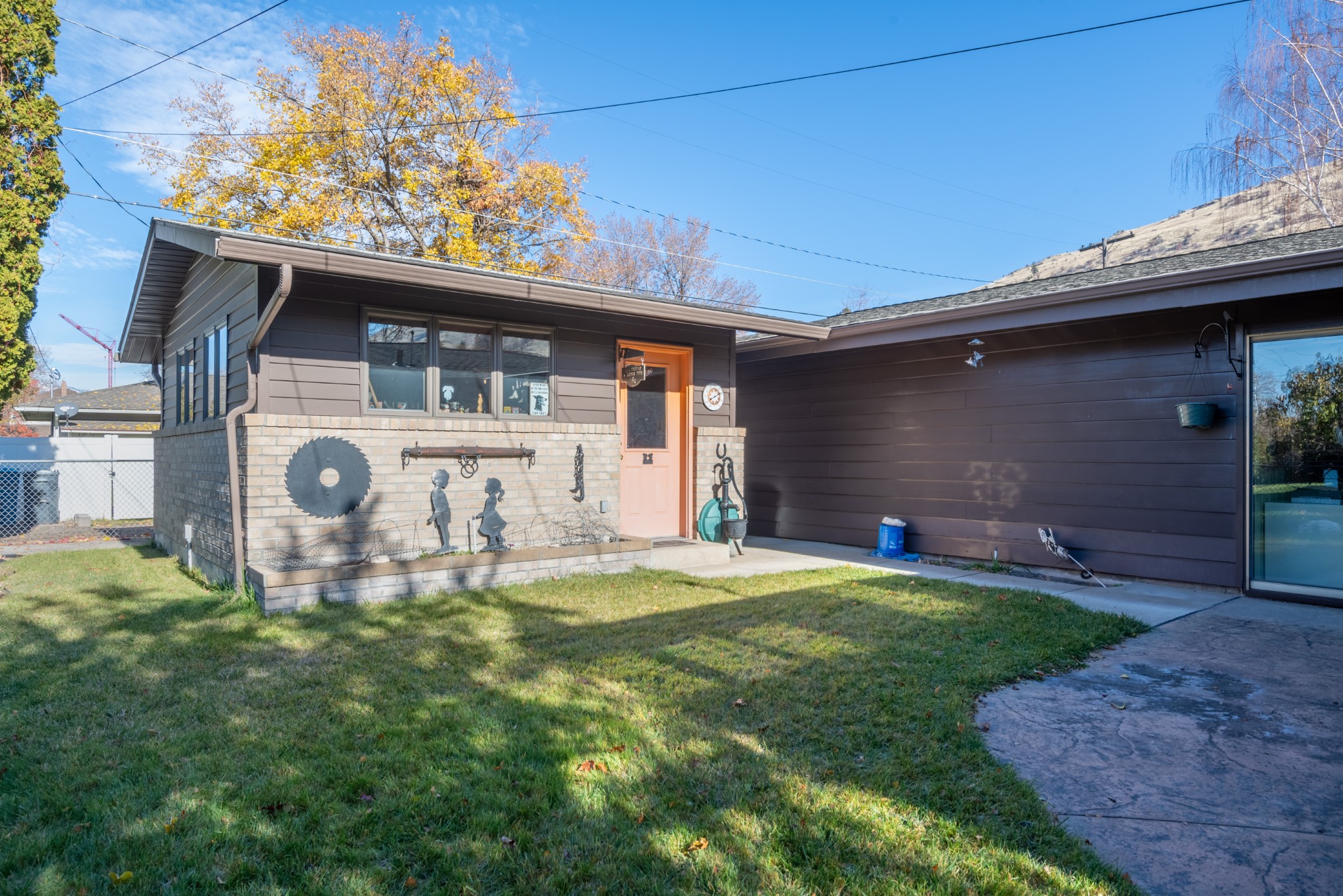 644 Beverly Avenue Property Photo 15