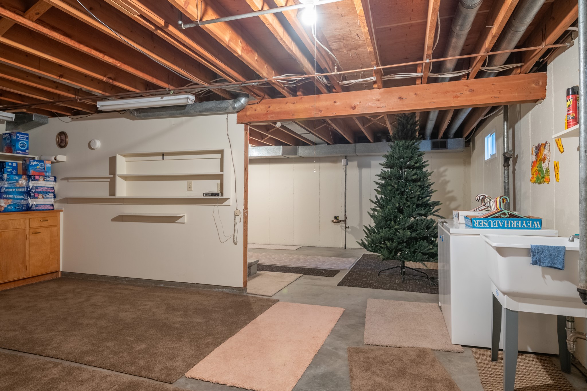 644 Beverly Avenue Property Photo 34