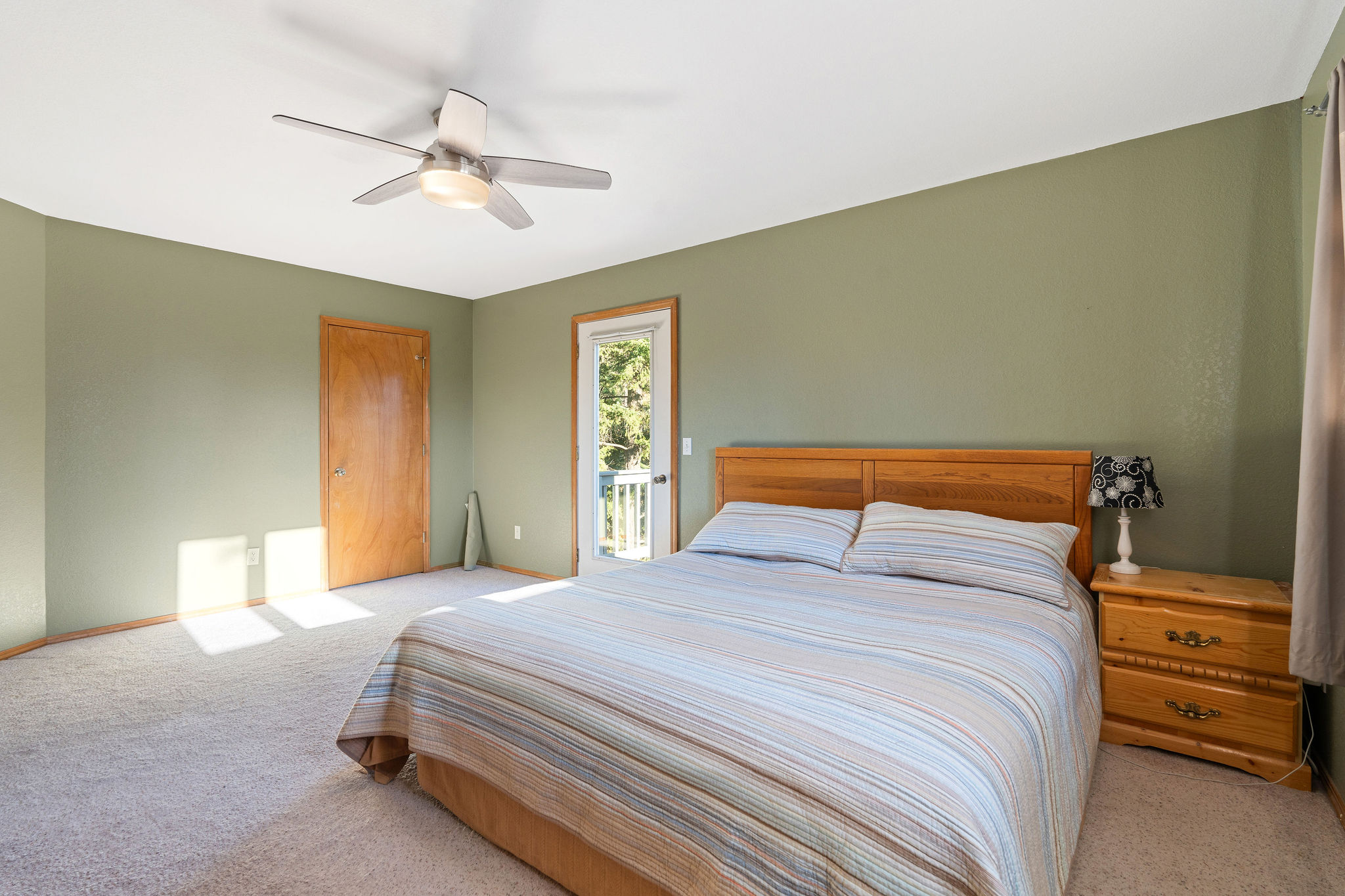 128 Ledgewood Drive Property Photo 20