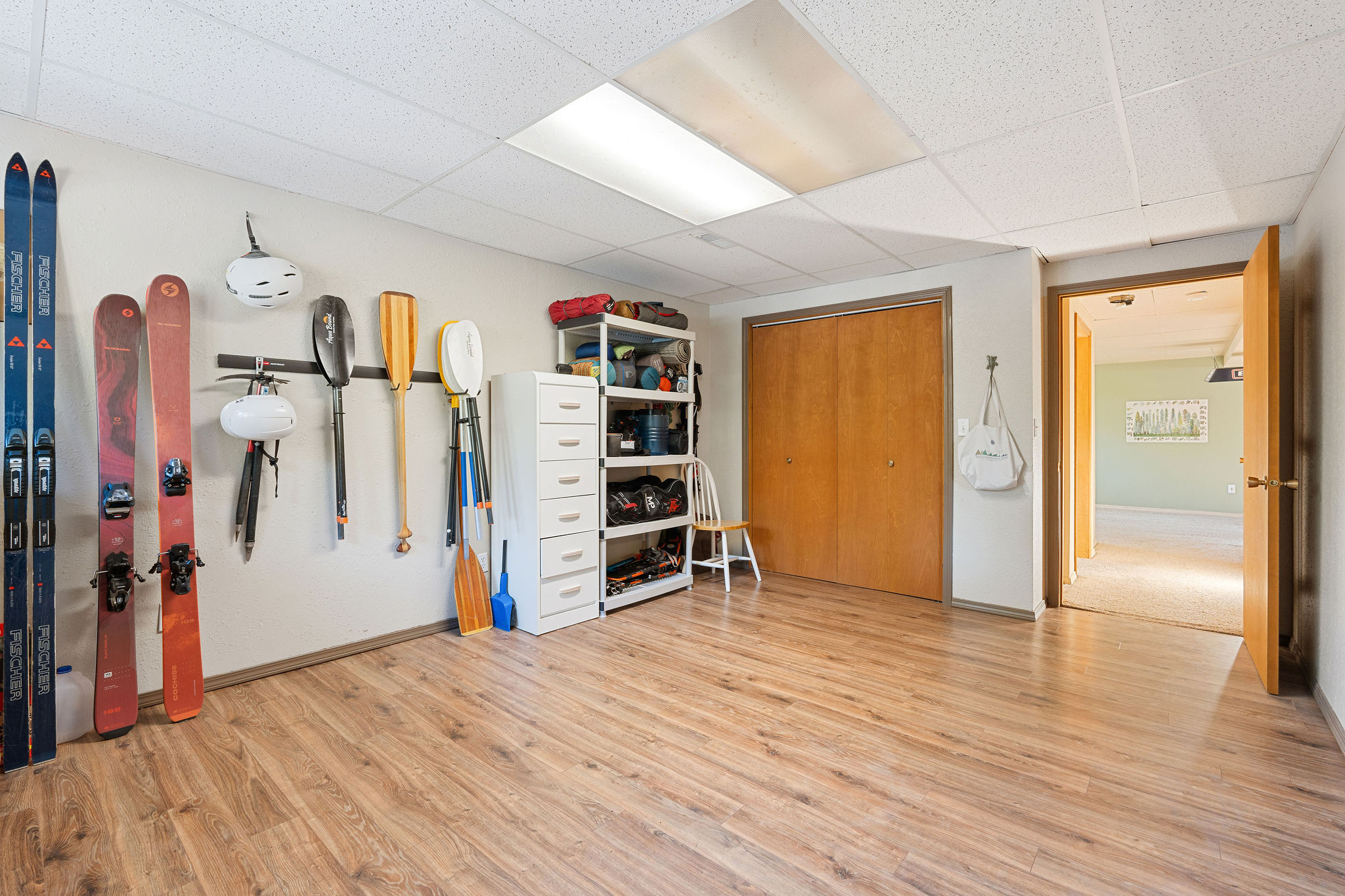 128 Ledgewood Drive Property Photo 25