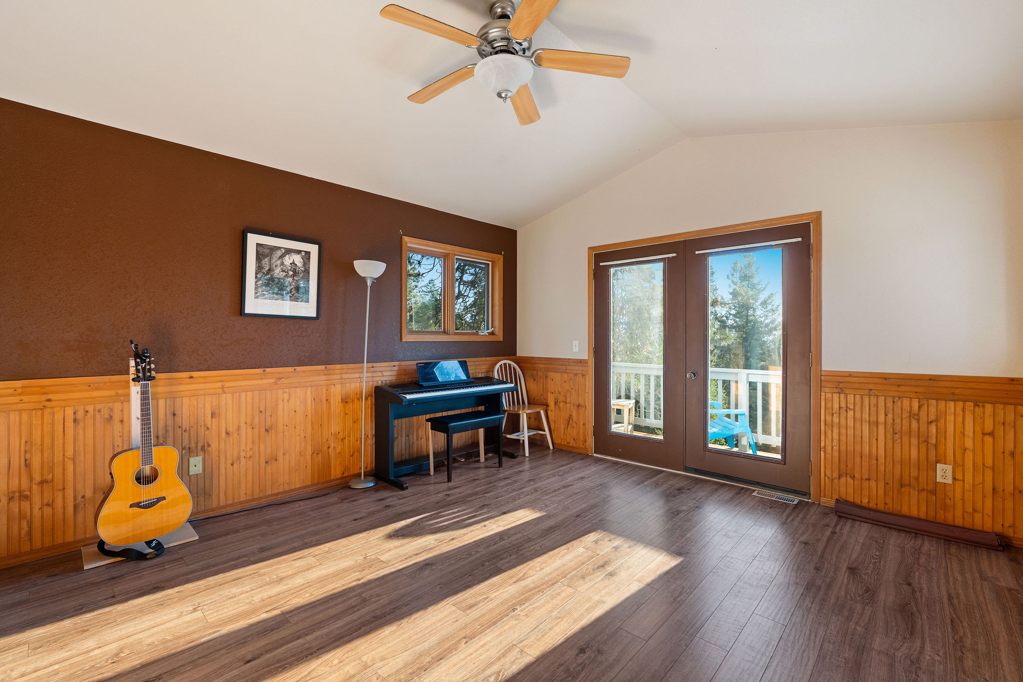 128 Ledgewood Drive Property Photo 32