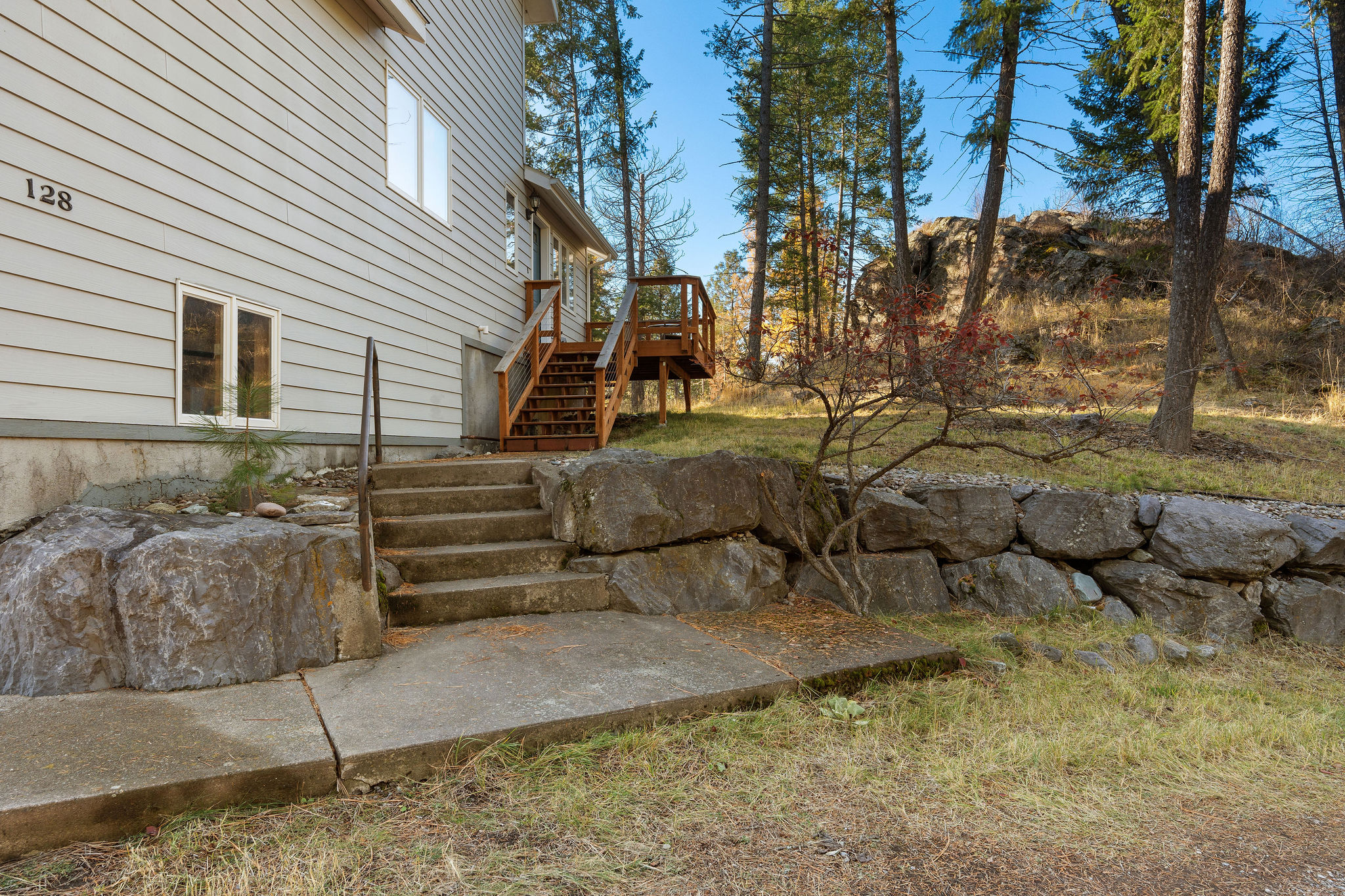 128 Ledgewood Drive Property Photo 45
