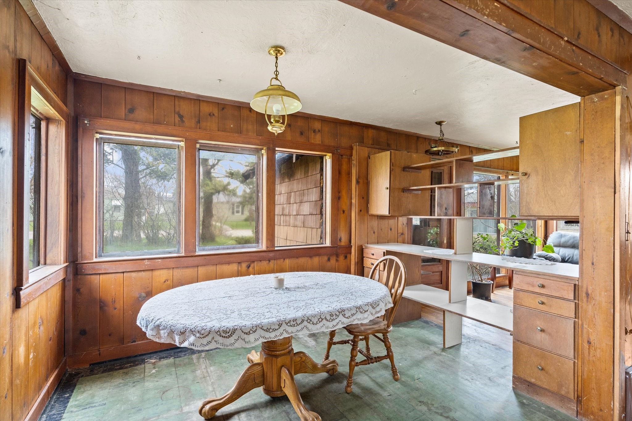 1312 2nd Avenue E Property Photo 7