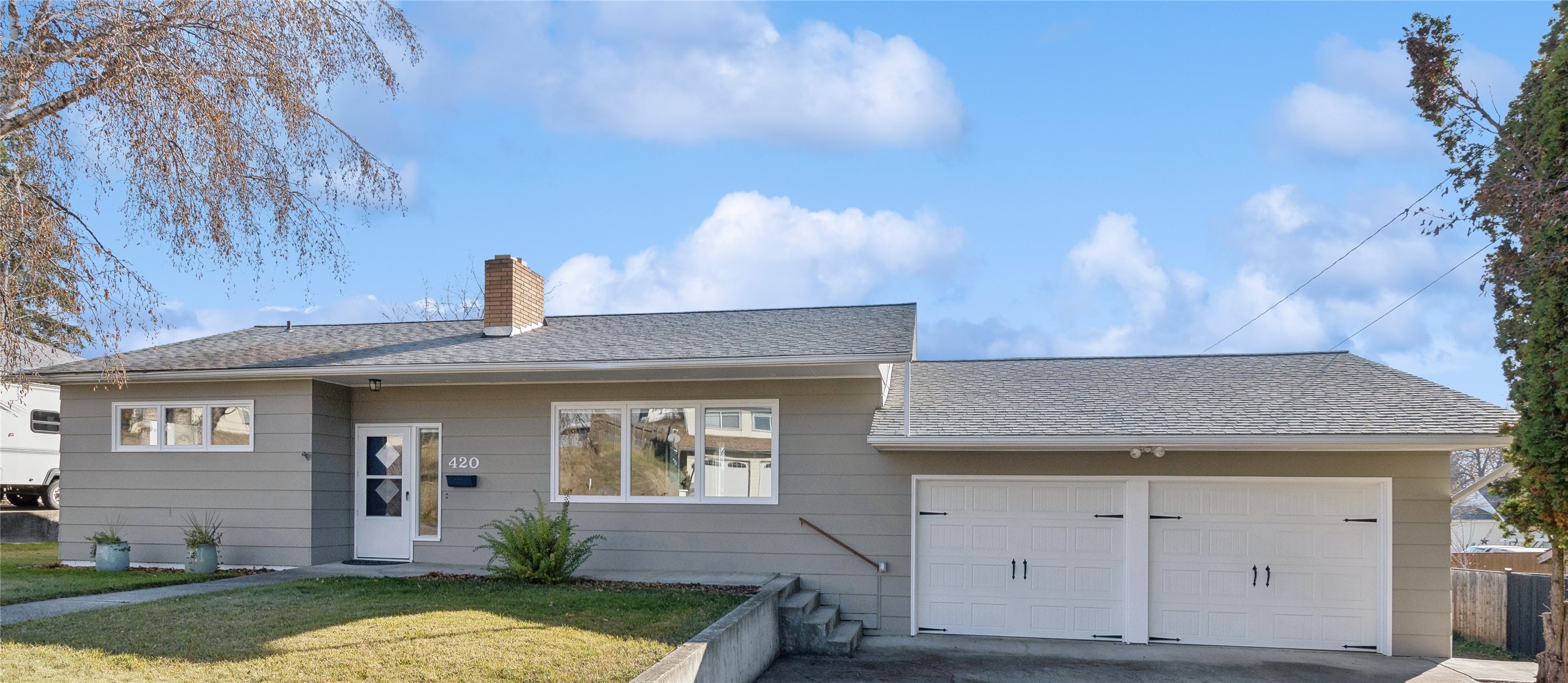 420 W Colorado Street Property Photo