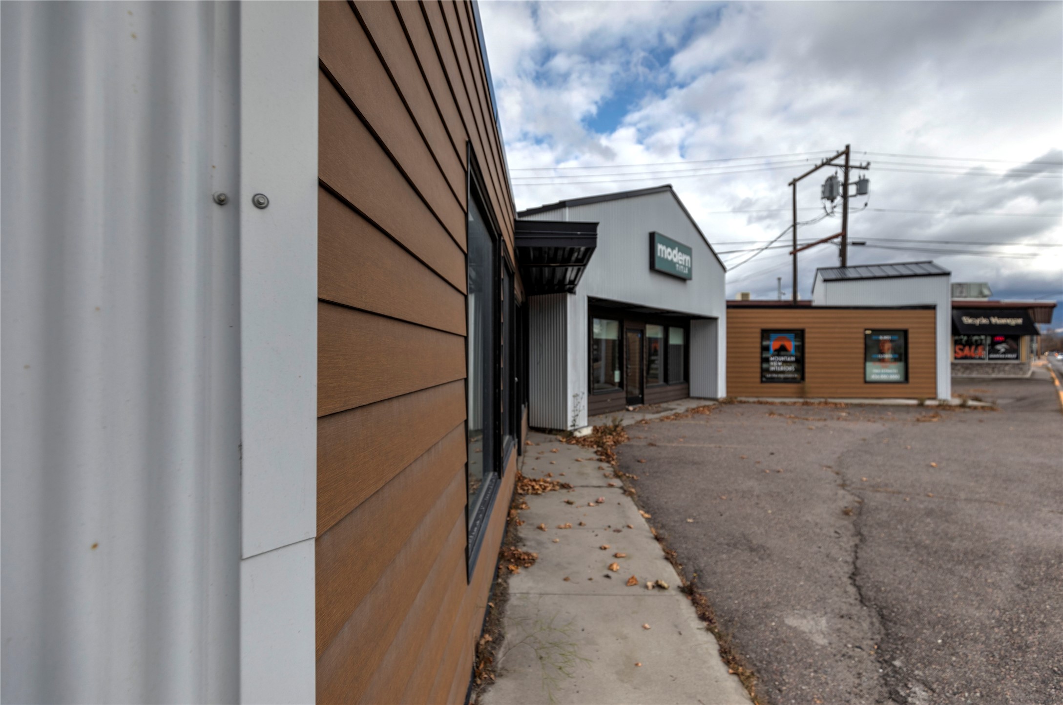 1803 Brooks Street Property Photo 24