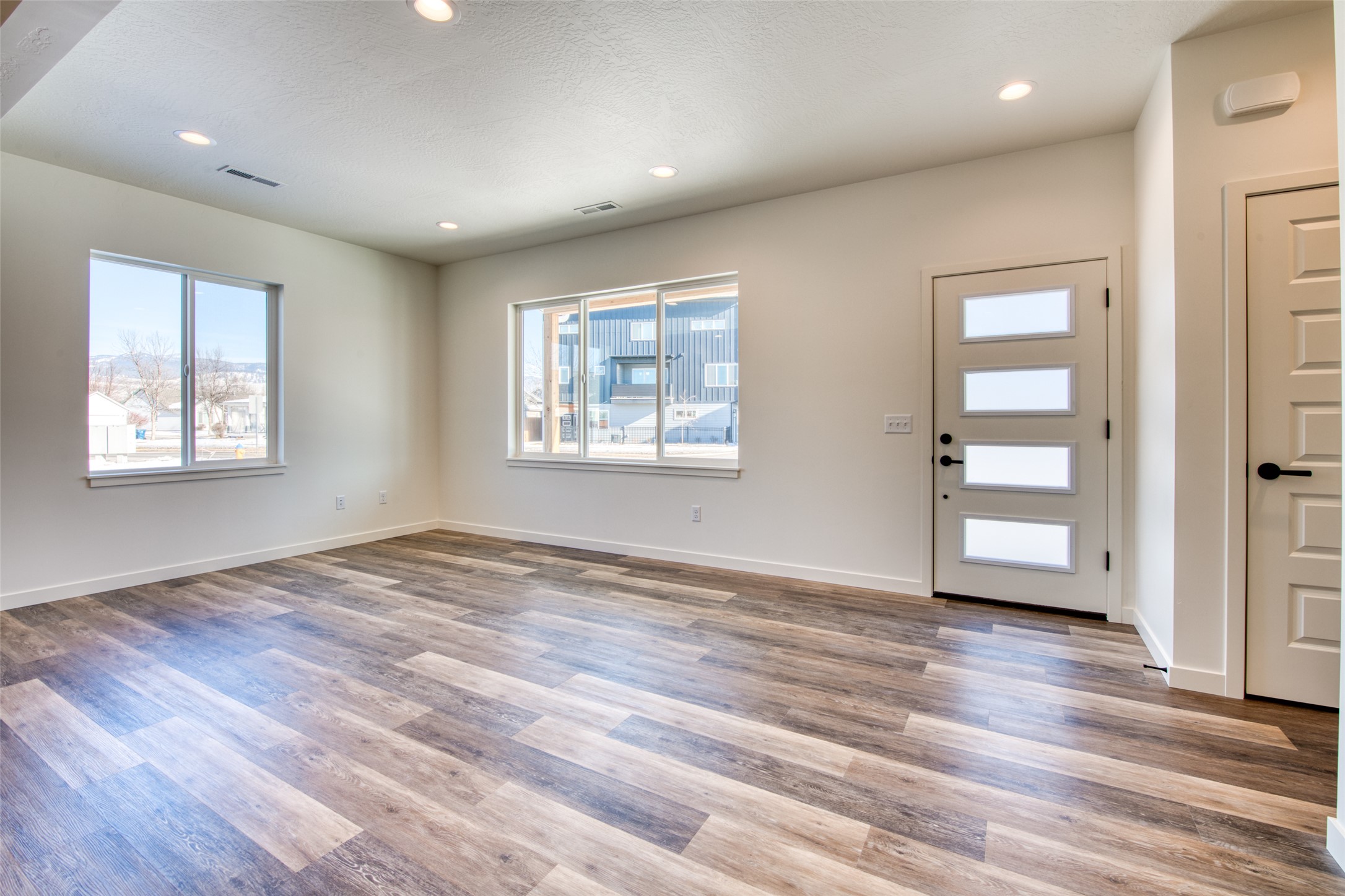 2317 B Mary Jane Boulevard Property Photo 10