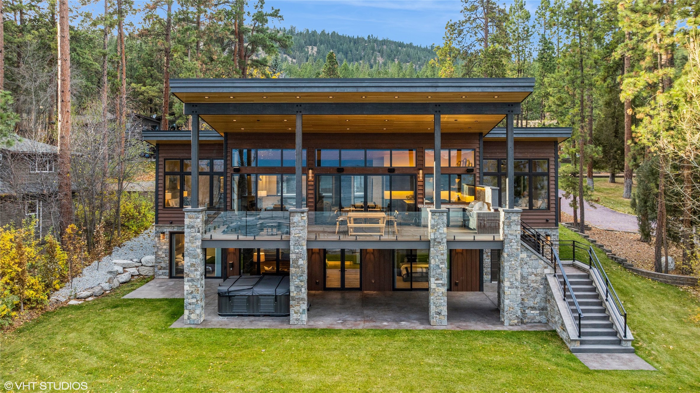 22934 Damaskes Way