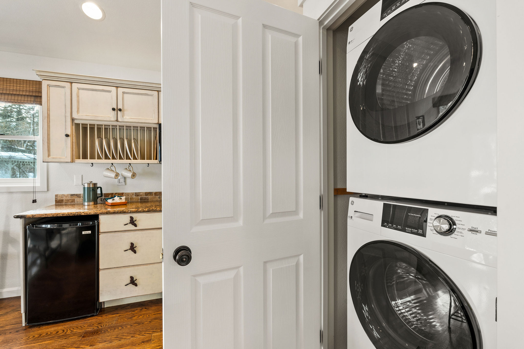 305 Bridge Street Property Photo 13