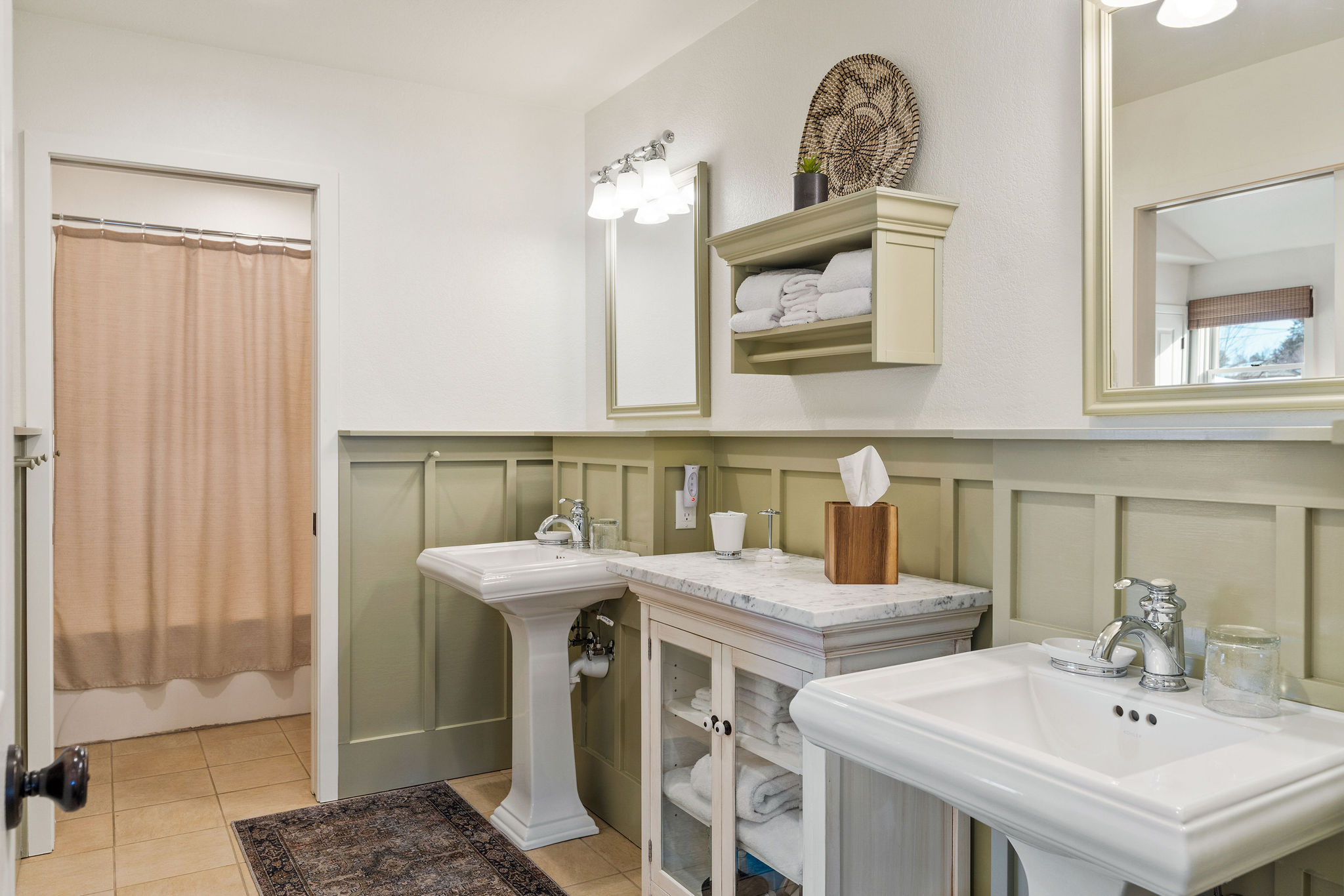 305 Bridge Street Property Photo 15