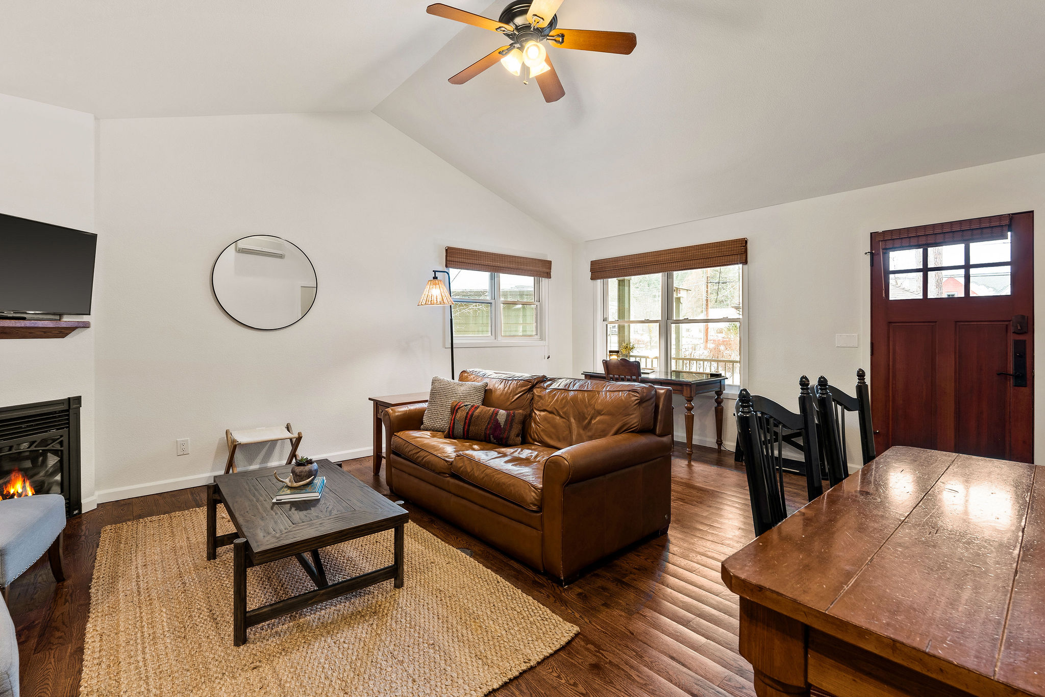 305 Bridge Street Property Photo 40