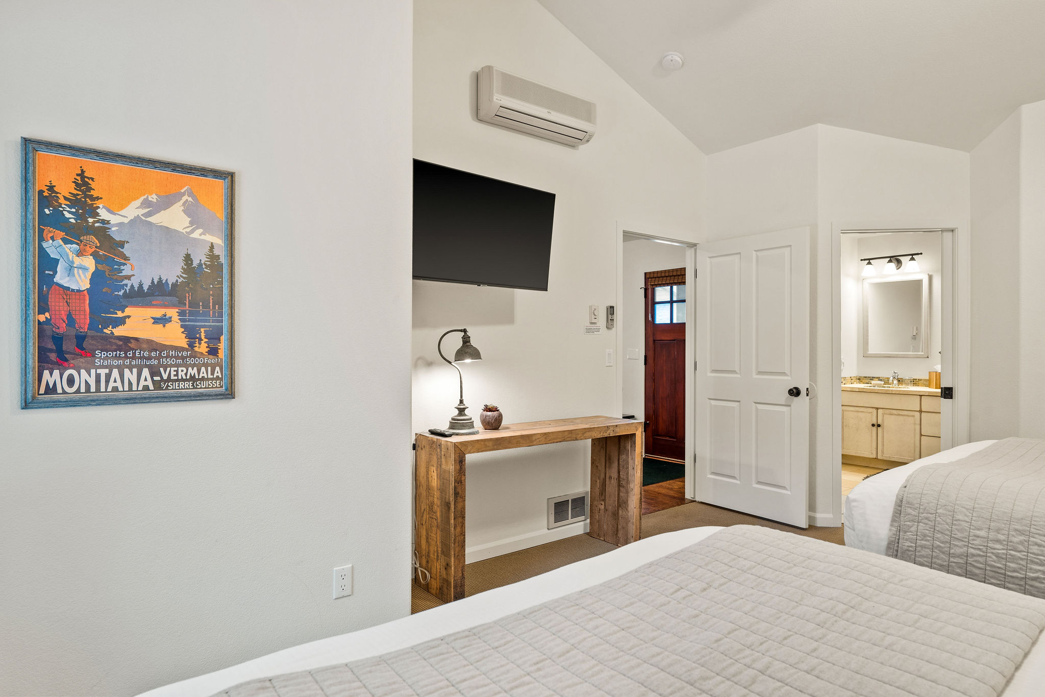 305 Bridge Street Property Photo 53