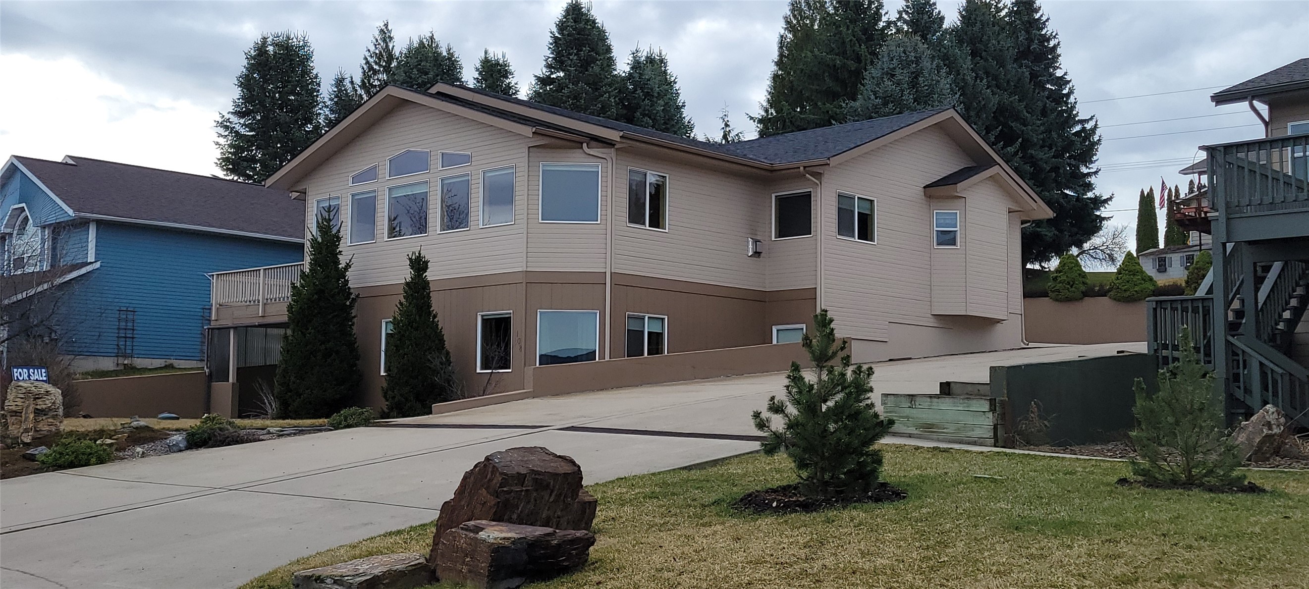 108 Orchard Park Lane Property Photo 1