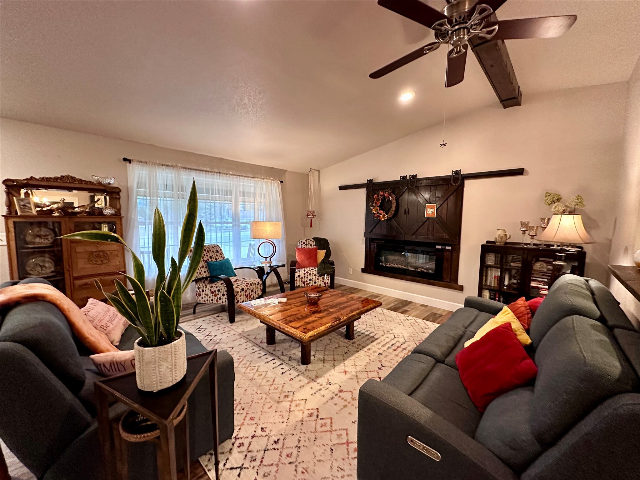 4037 (4051 Just Assigned) Houk Way Property Photo 38