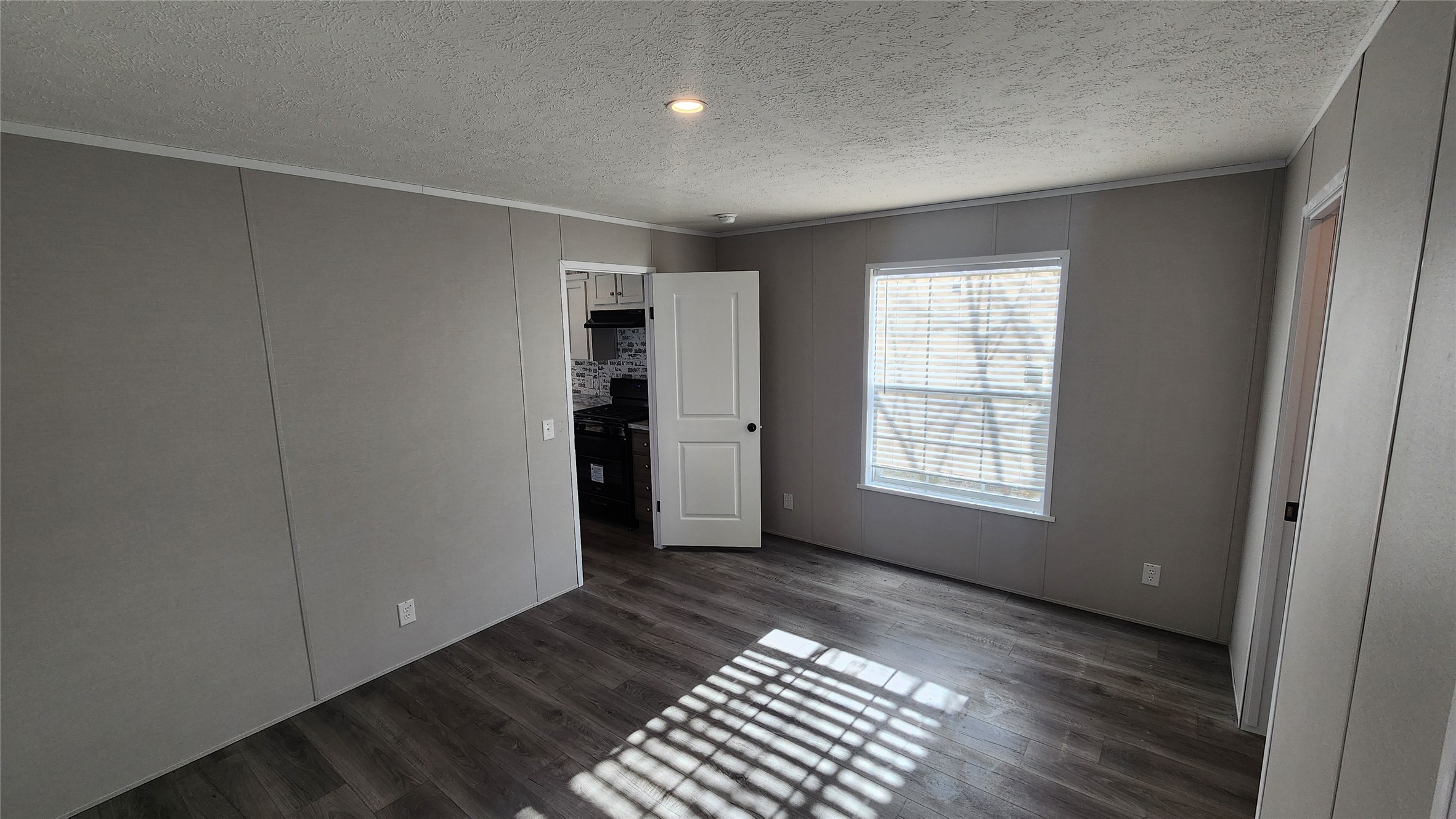 1805 Joslyn Street 26 Property Photo 8