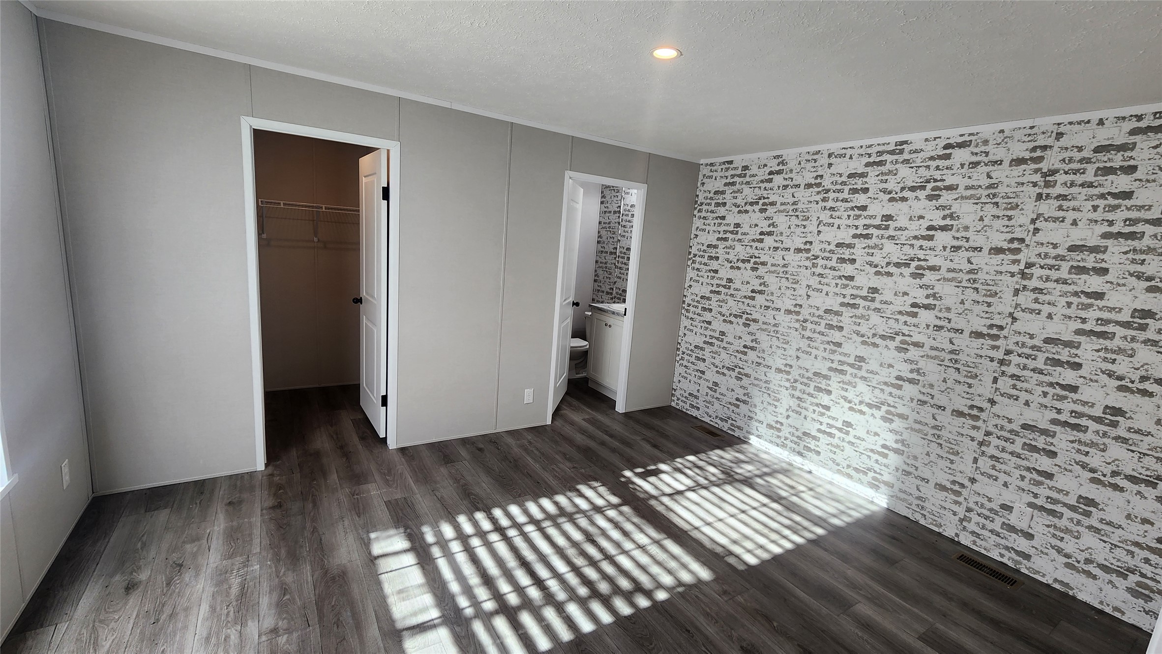 1805 Joslyn Street 26 Property Photo 9