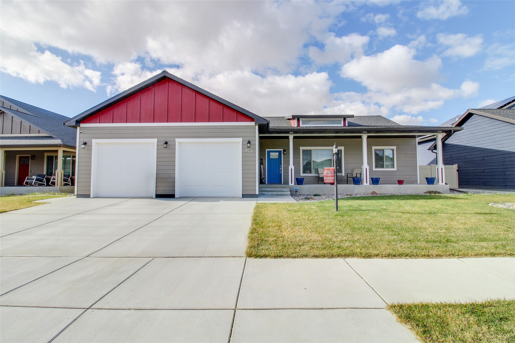 922 Grouse Berry Street Property Photo