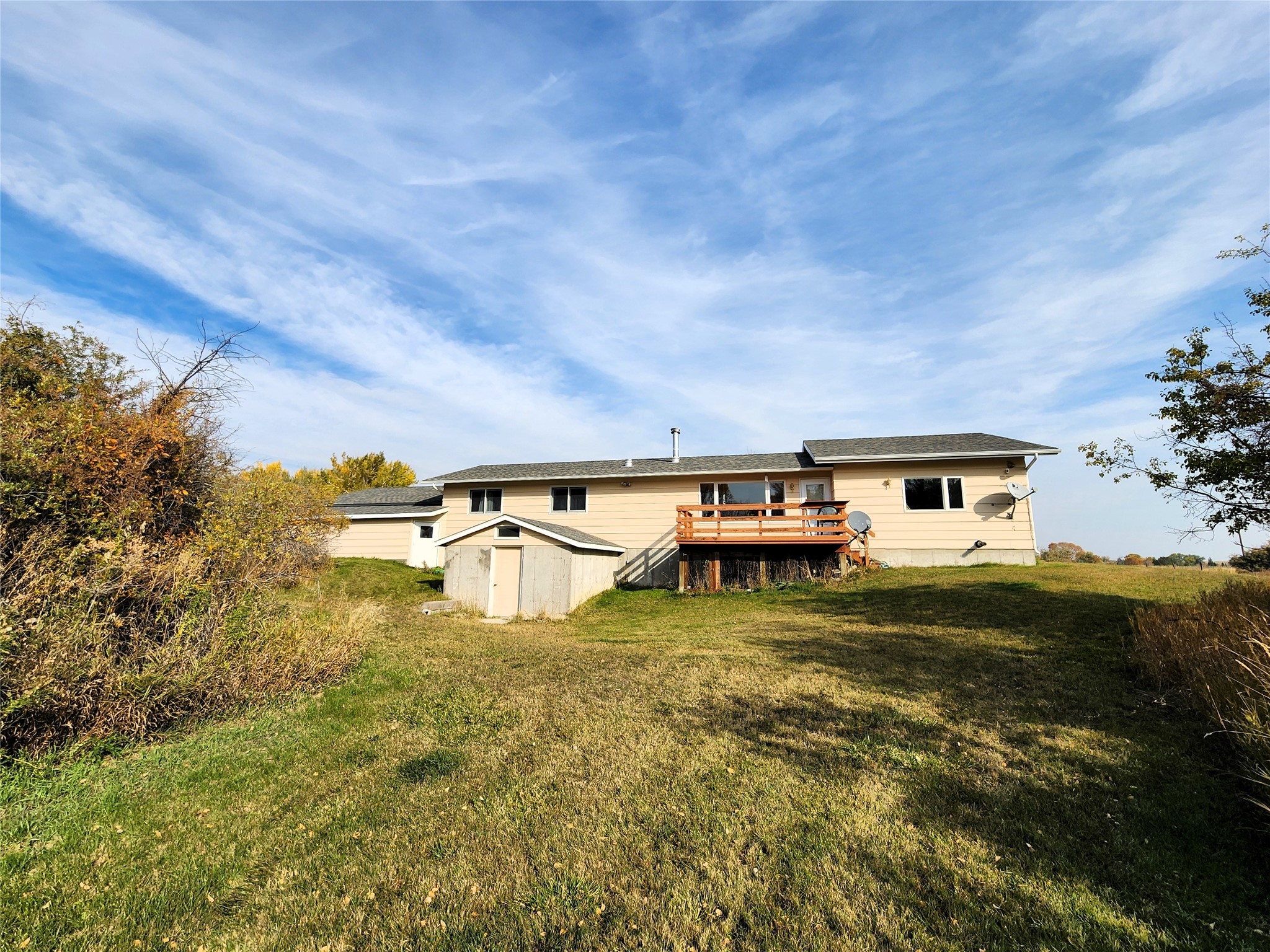 40 Sherman Lane Property Photo 12