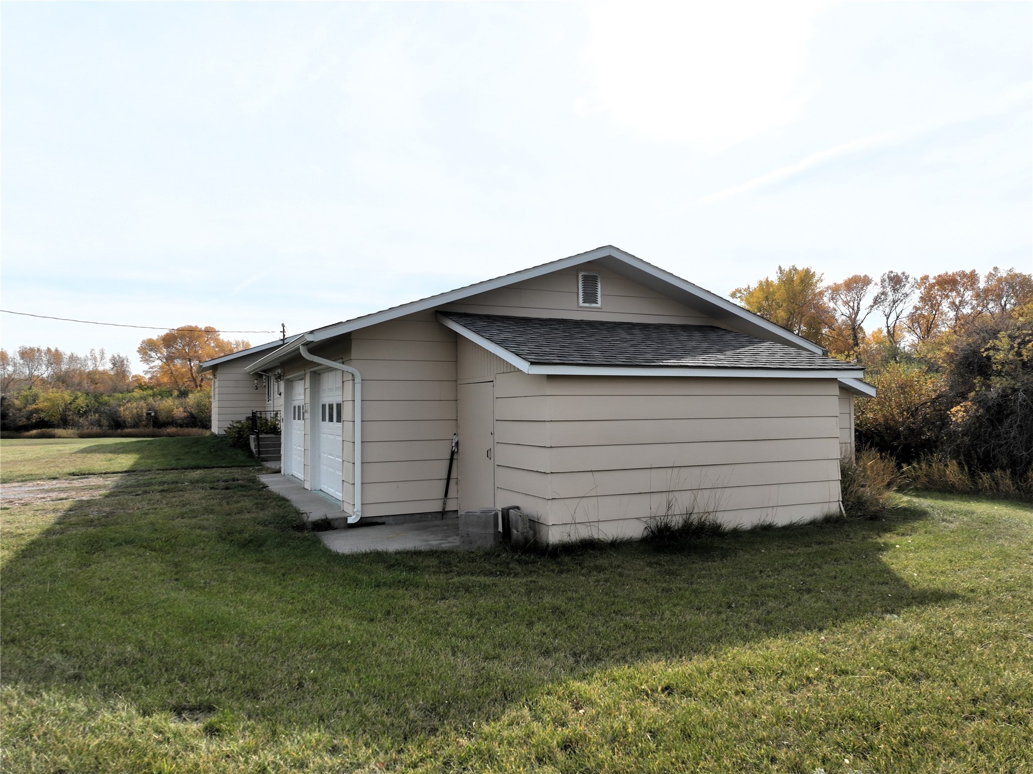 40 Sherman Lane Property Photo 15