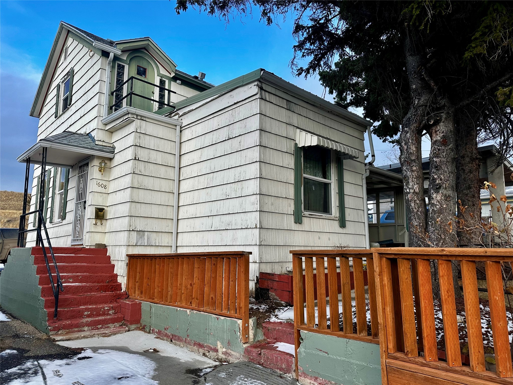 1608 N First Street Property Photo 1