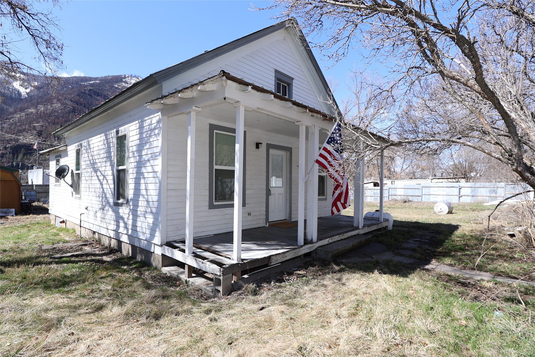 413 Central Avenue Property Photo