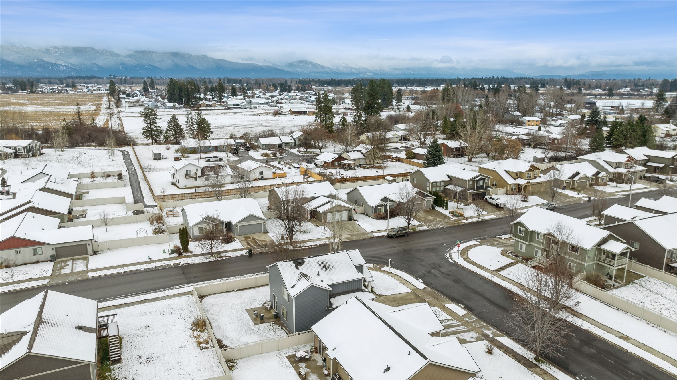 208 Weimar Way Property Photo 44