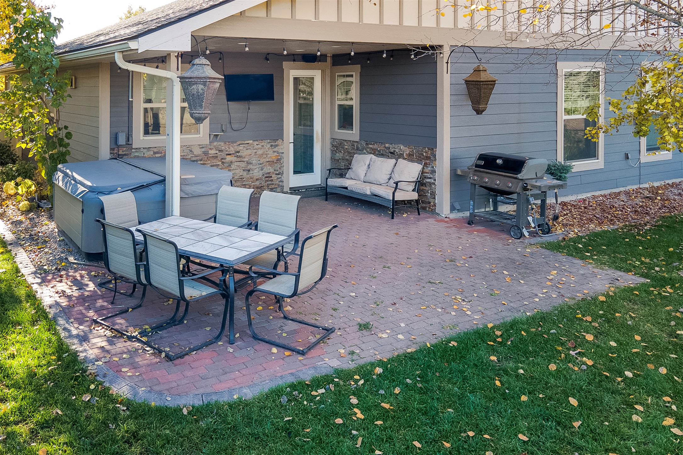126 Moes Run Property Photo 6