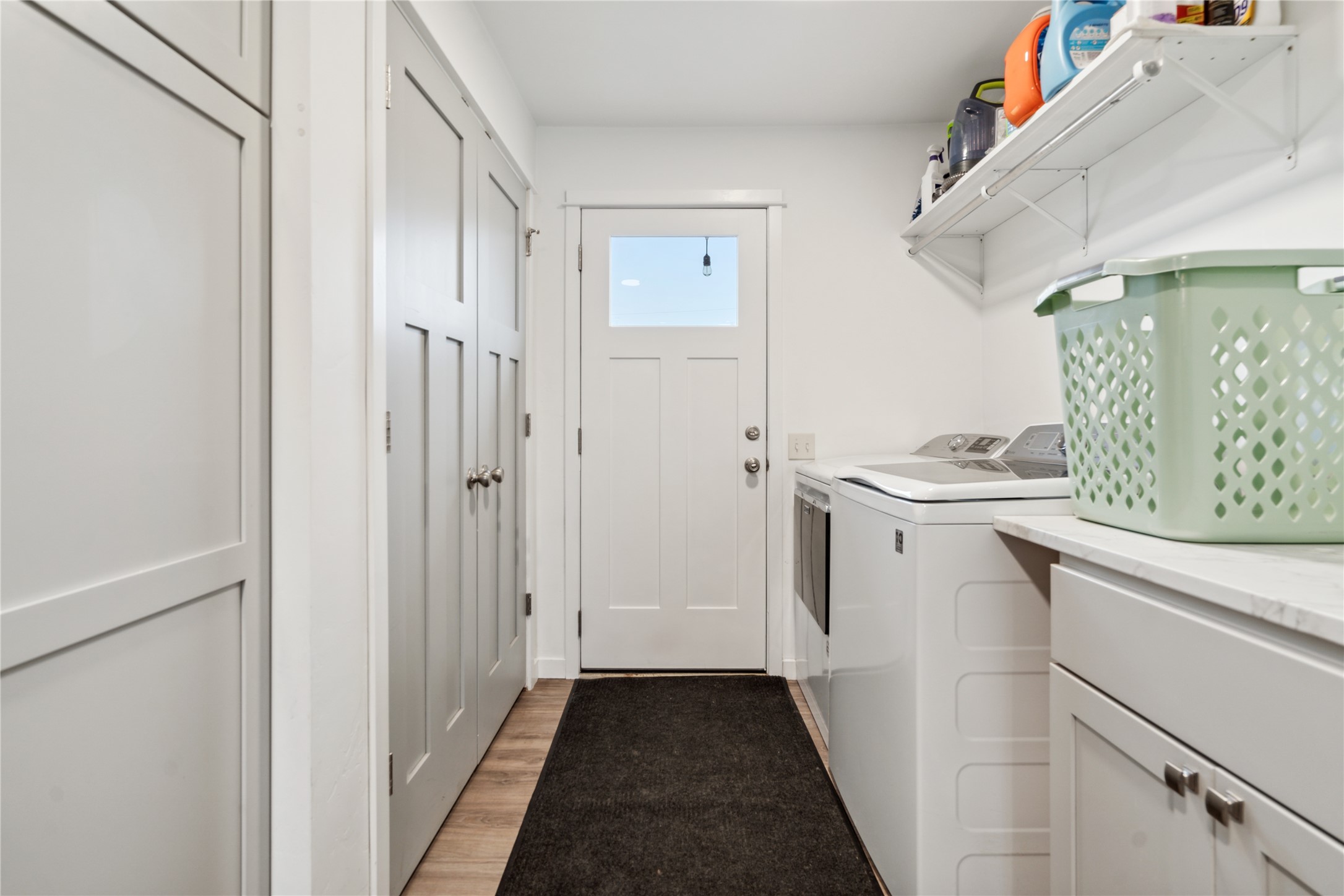 1046 6th Street W Property Photo 28