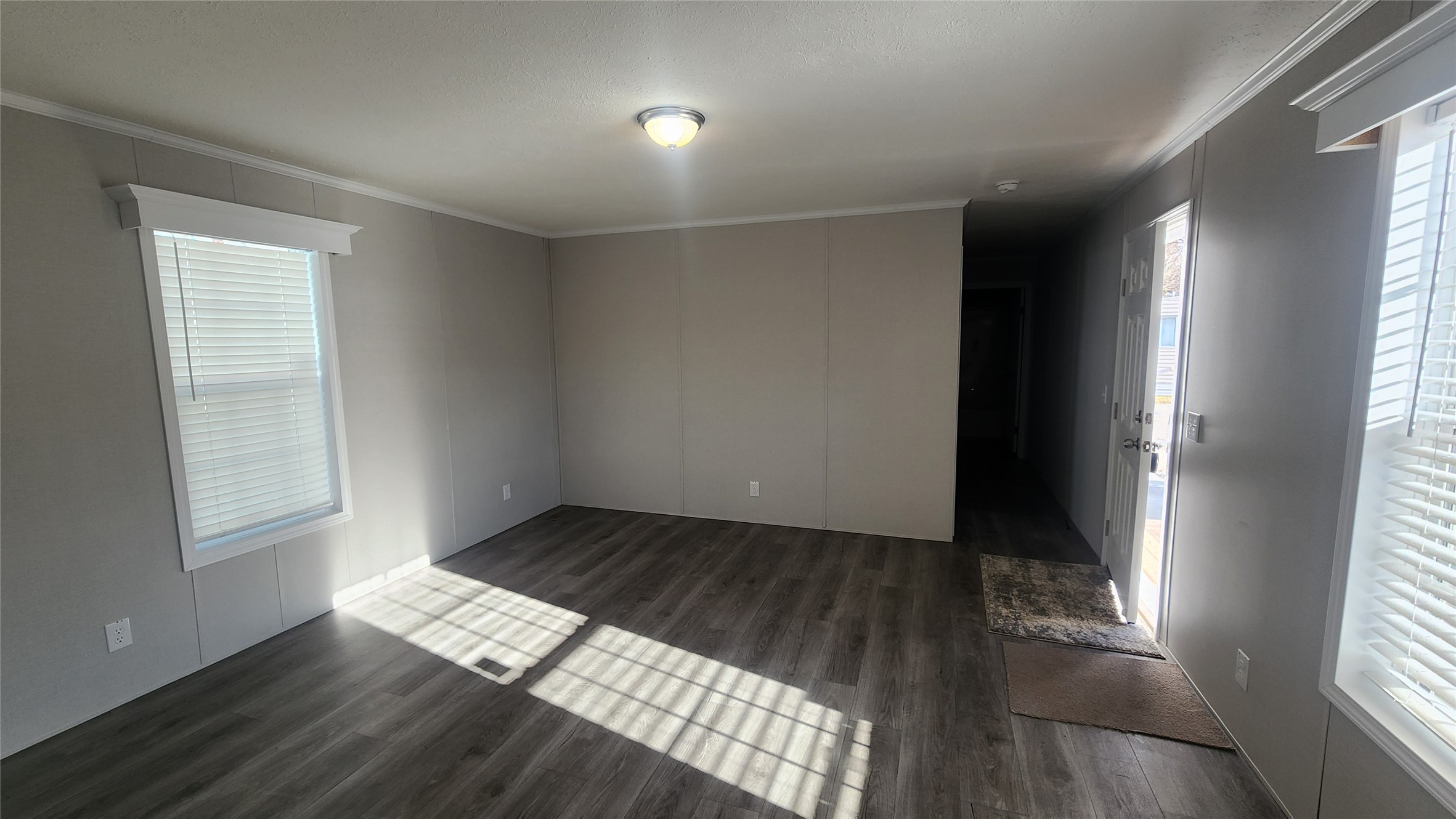 1805 Joslyn Street 18 Property Photo 7