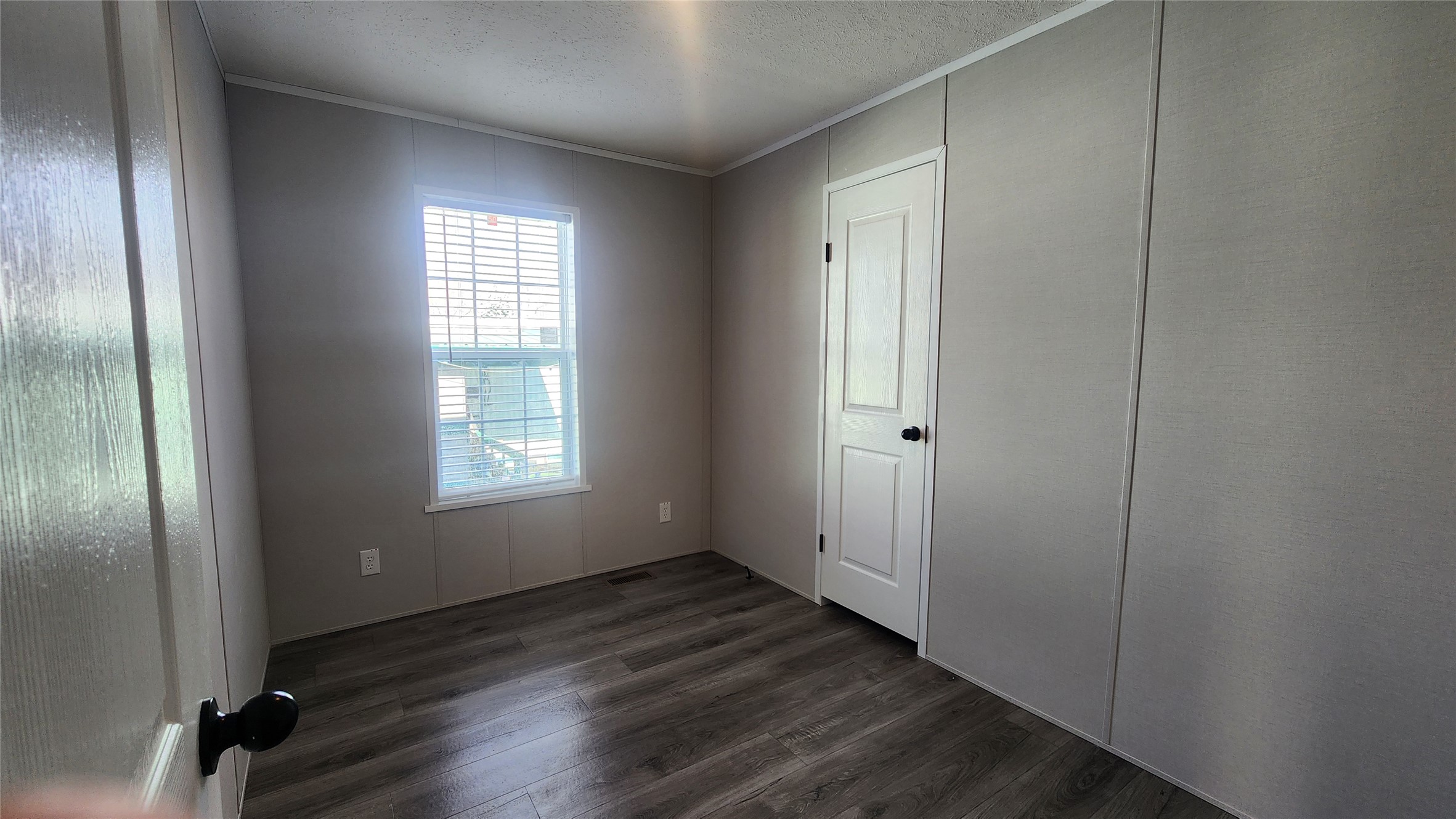 1805 Joslyn Street 18 Property Photo 11