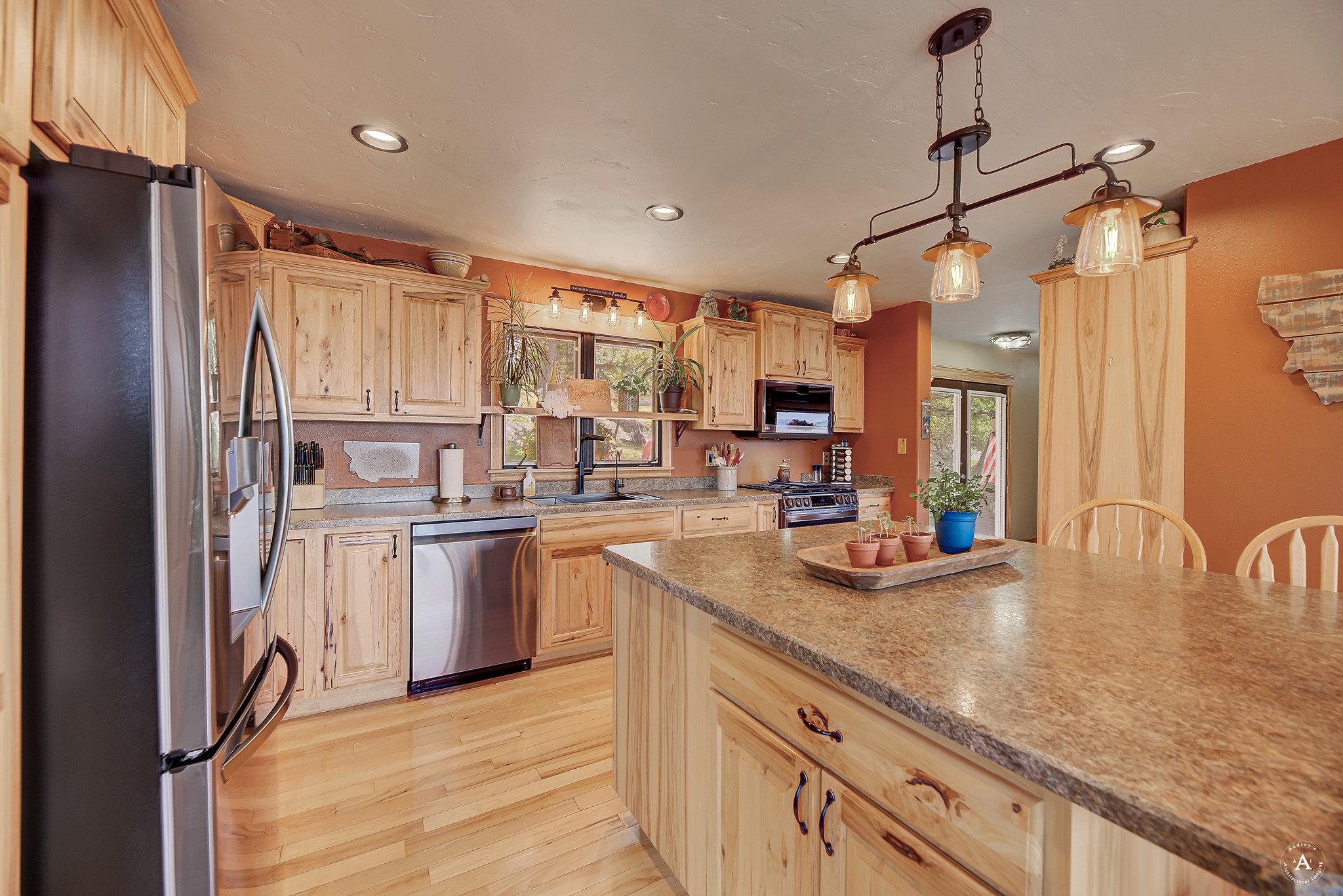 8 Big Bear Drive Property Photo 4
