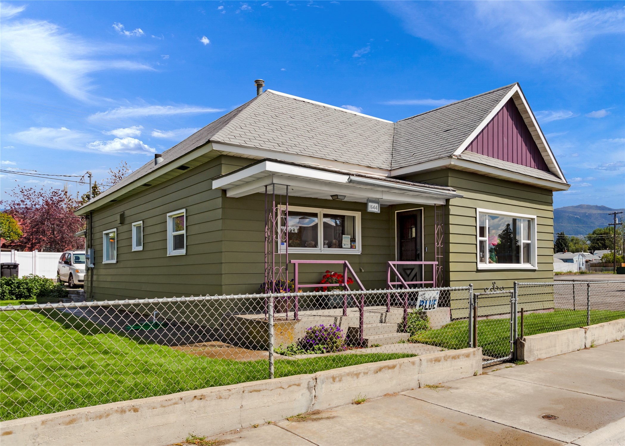 1644 Harrison Avenue Property Photo 2