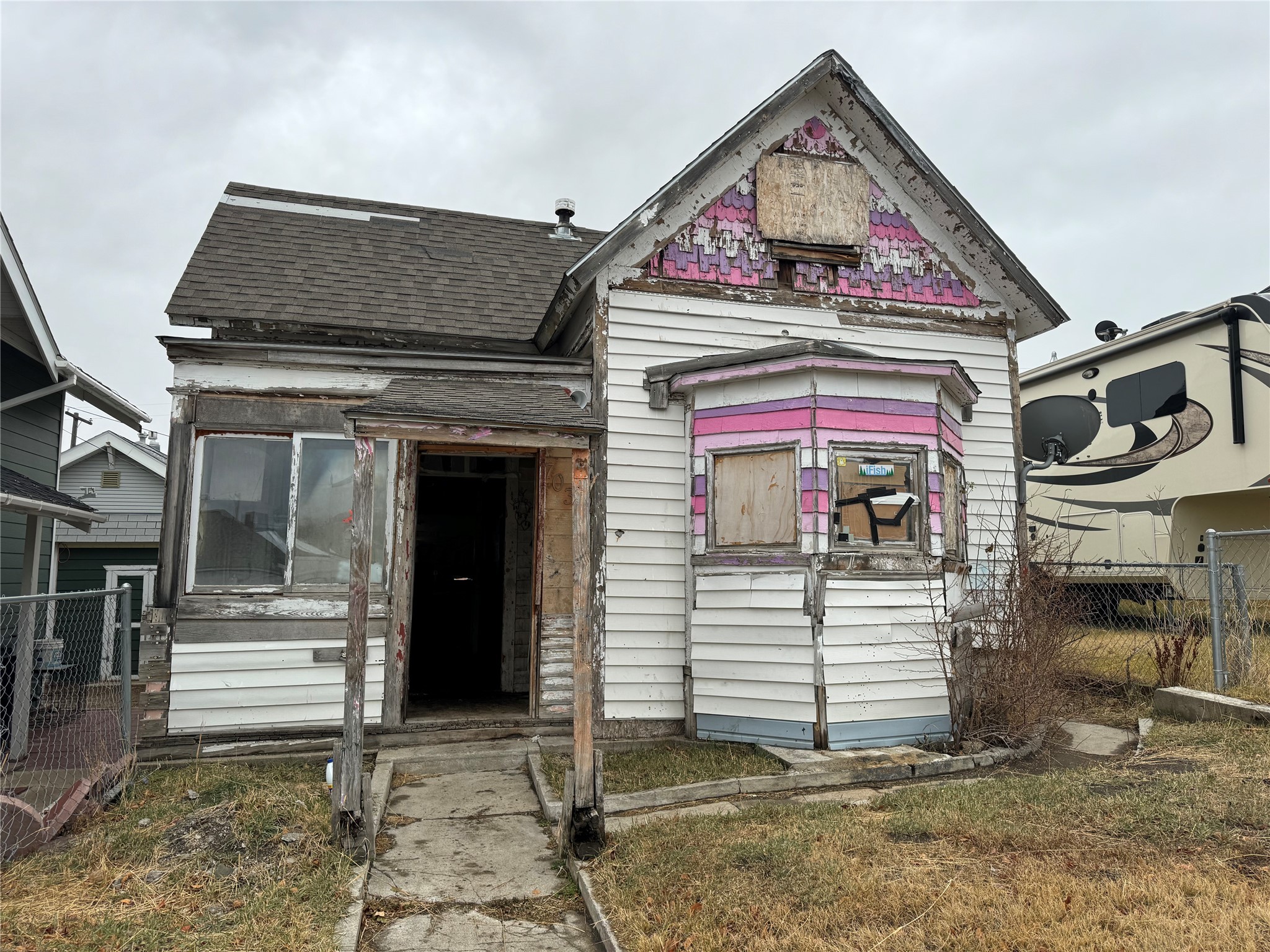 703 Birch Street Property Photo 1