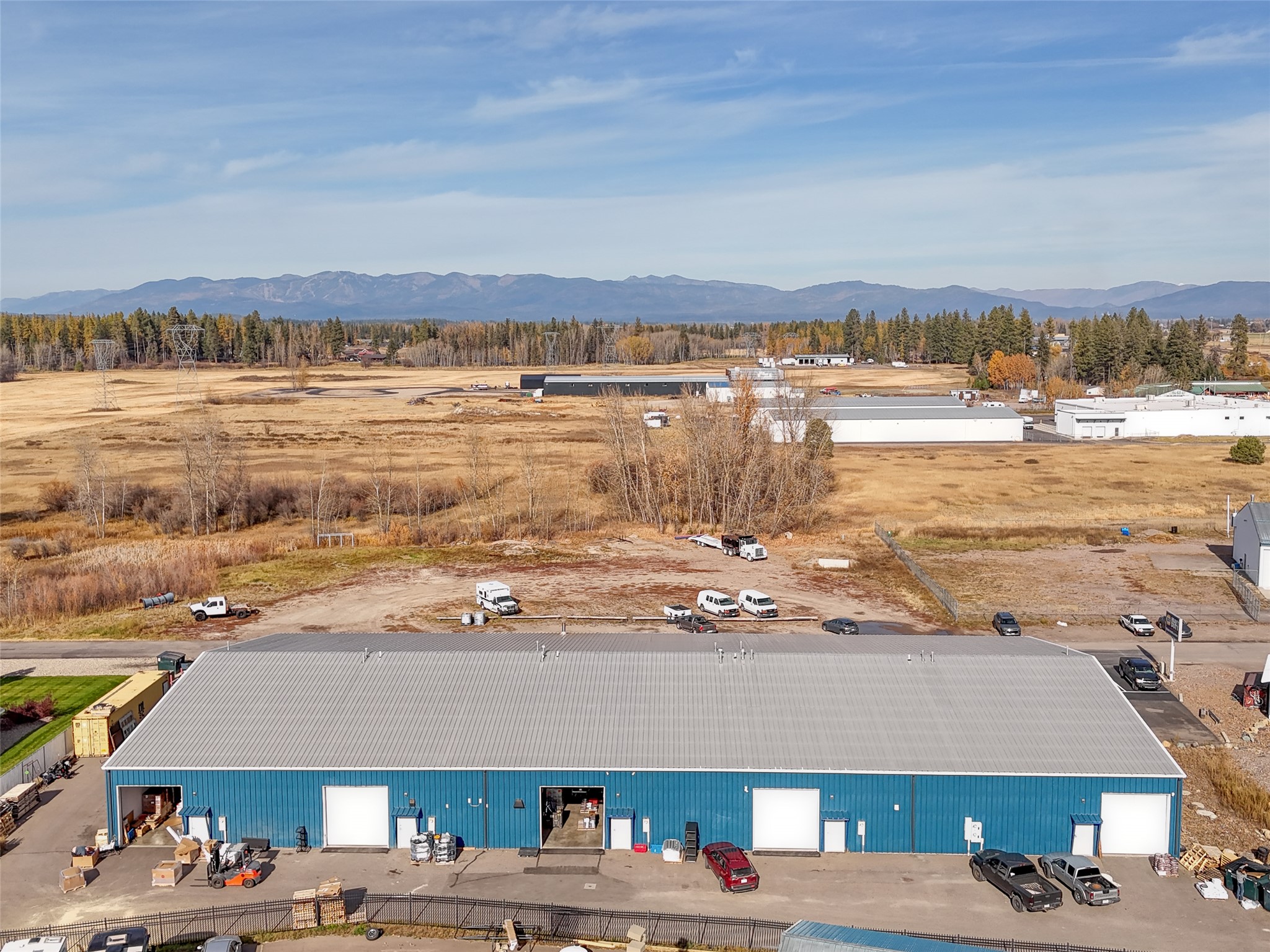 28 Round Boy Court Property Photo 5