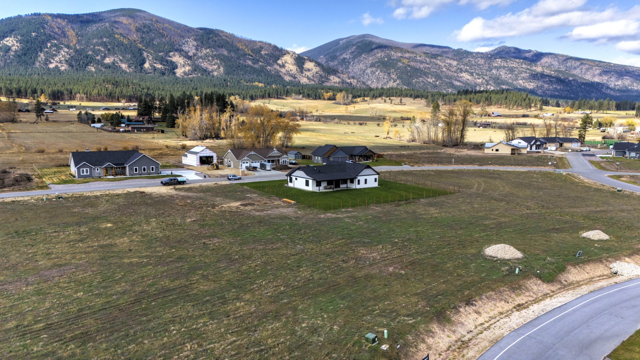 357 Buckaroo Boulevard Property Photo 13