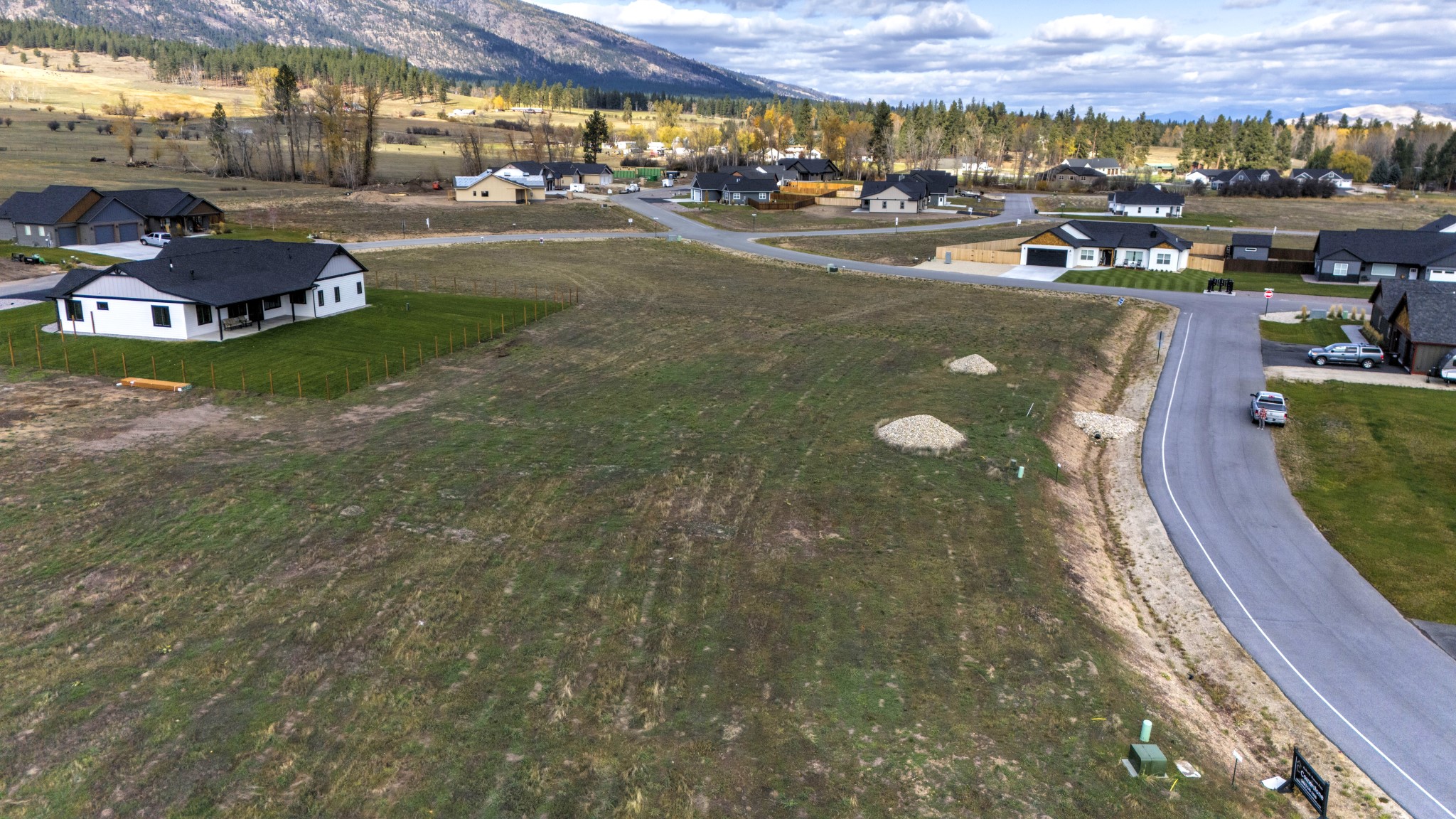 357 Buckaroo Boulevard Property Photo 17