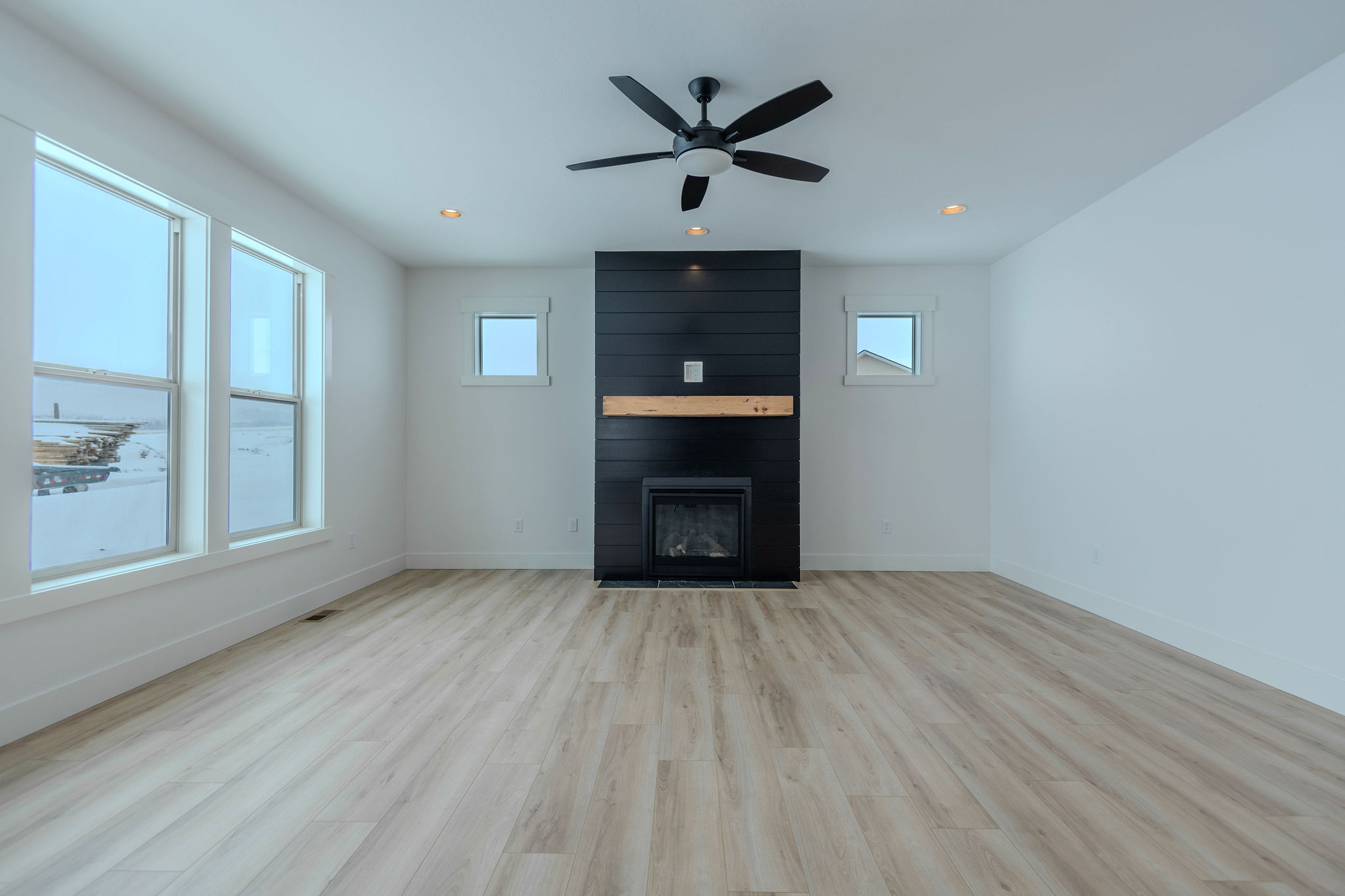 2769 Crow Peak Avenue Property Photo 11
