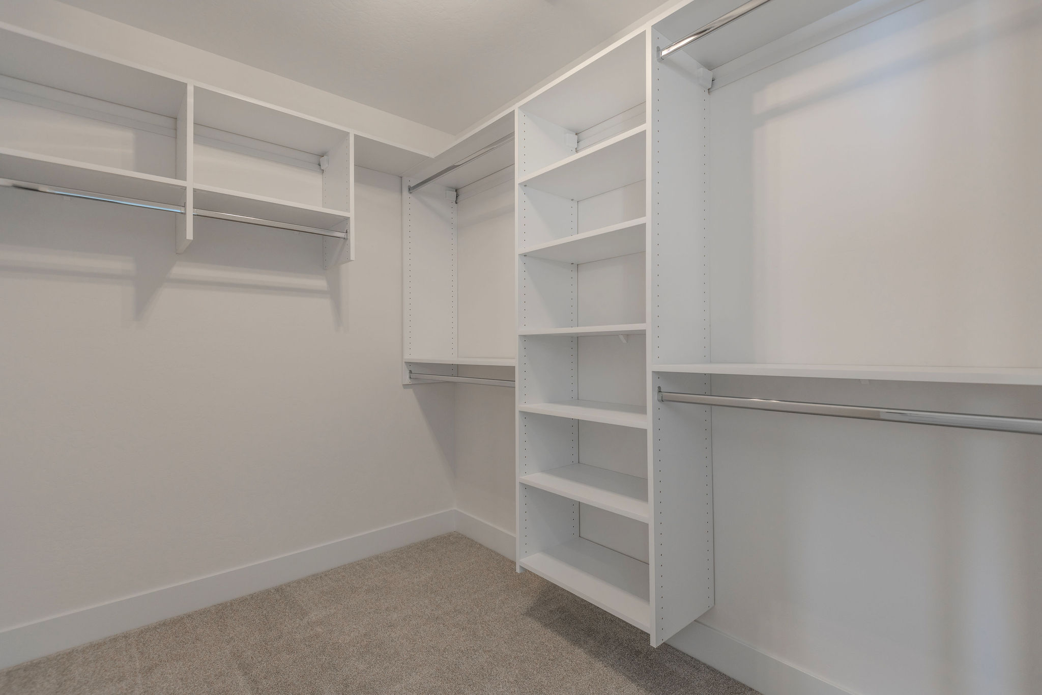 2769 Crow Peak Avenue Property Photo 18