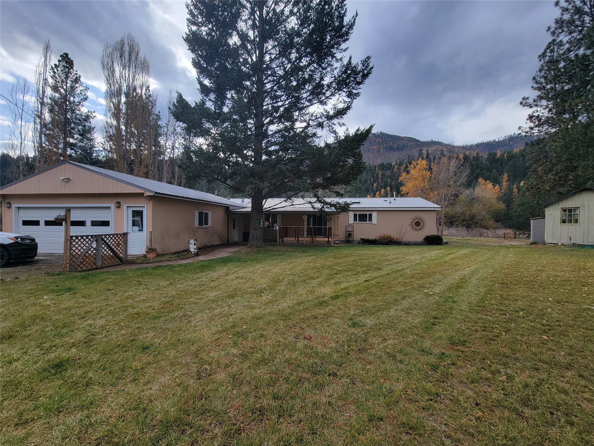 1595 Riverbend Road Property Photo 1