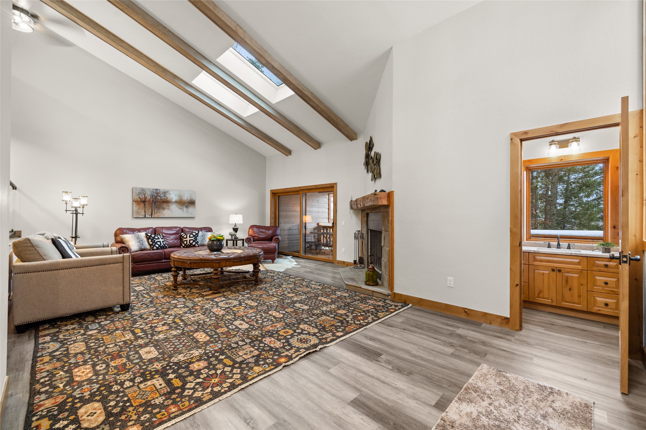 1922 Suncrest Drive 1 Property Photo 26