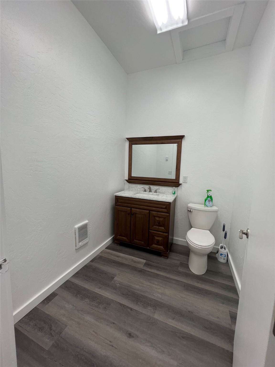 104 Main Street Sw Property Photo 8