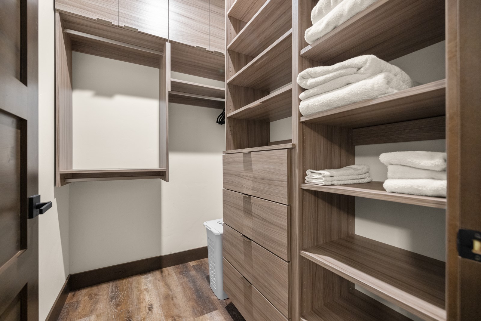 311 Akers Lane A Property Photo 27