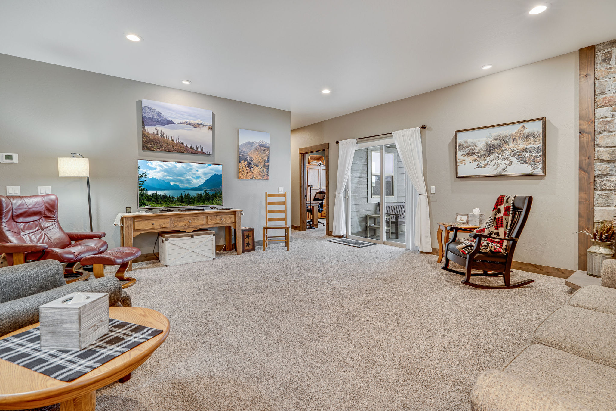 4019 Snowberry Avenue Property Photo 17