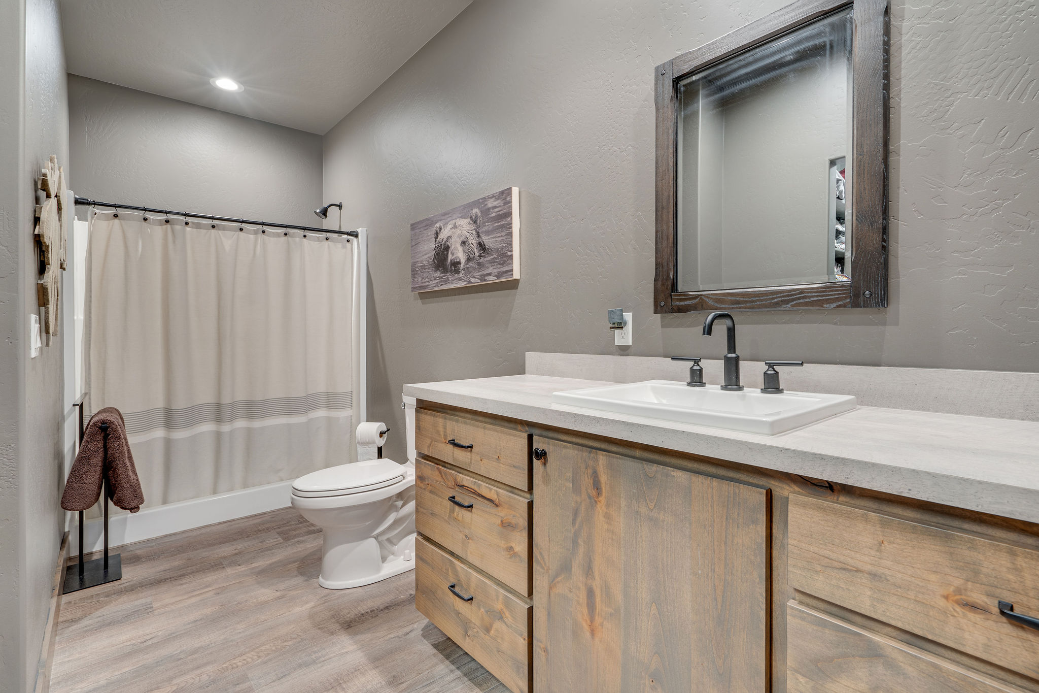 4019 Snowberry Avenue Property Photo 32