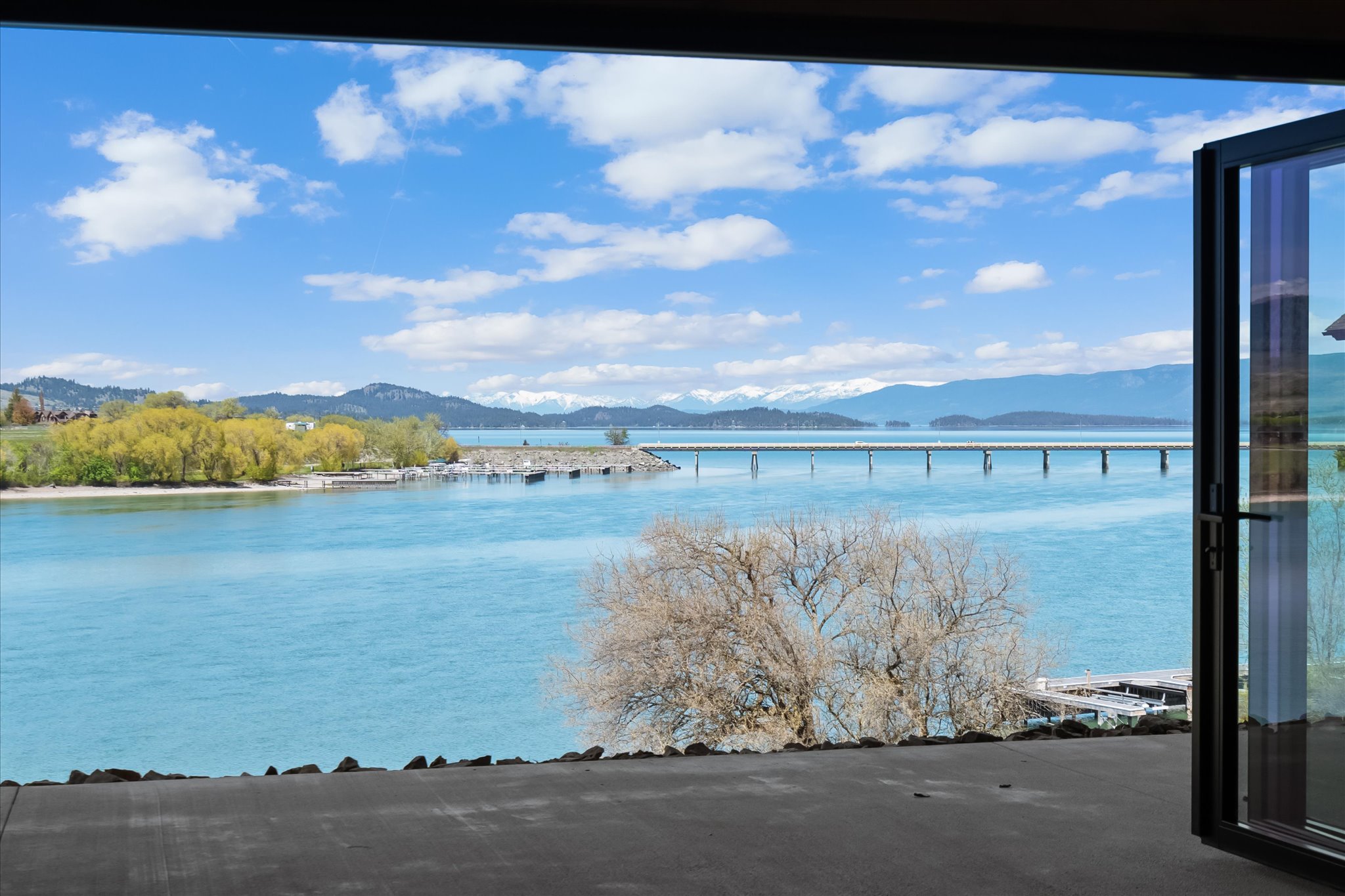 780 7th Avenue W Property Photo