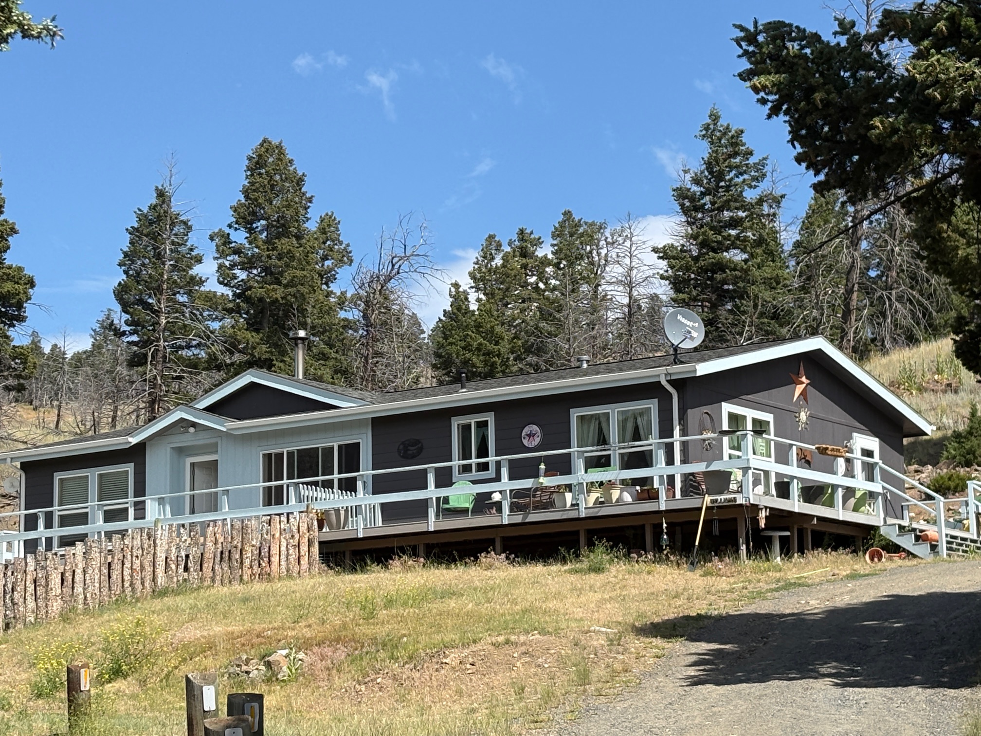 180 Lower Rader Creek Road Property Photo 1