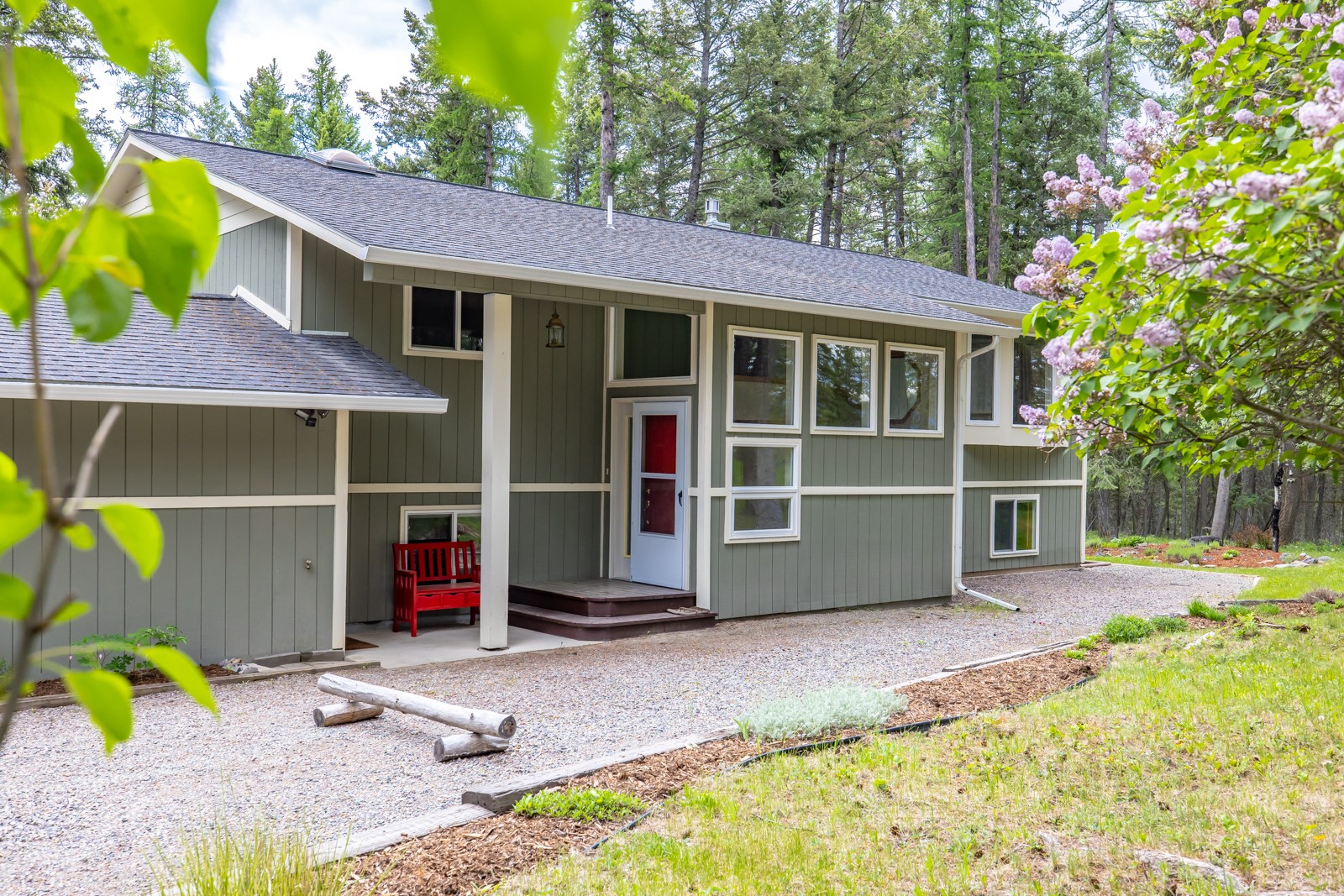 1341 N Prairie View Road Property Photo 1