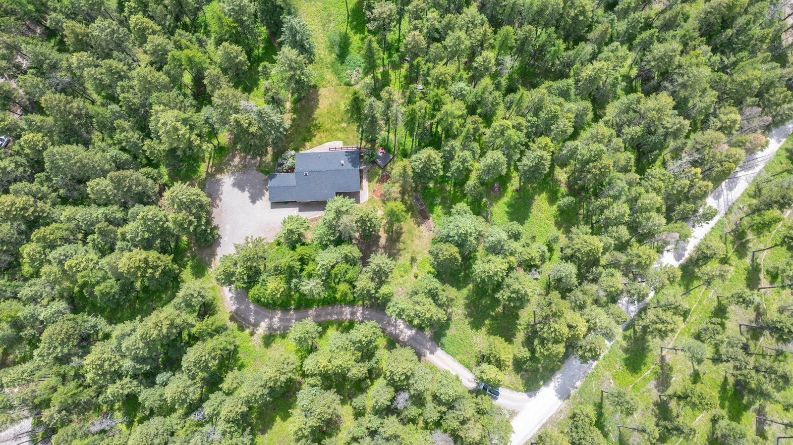 1341 N Prairie View Road Property Photo 3