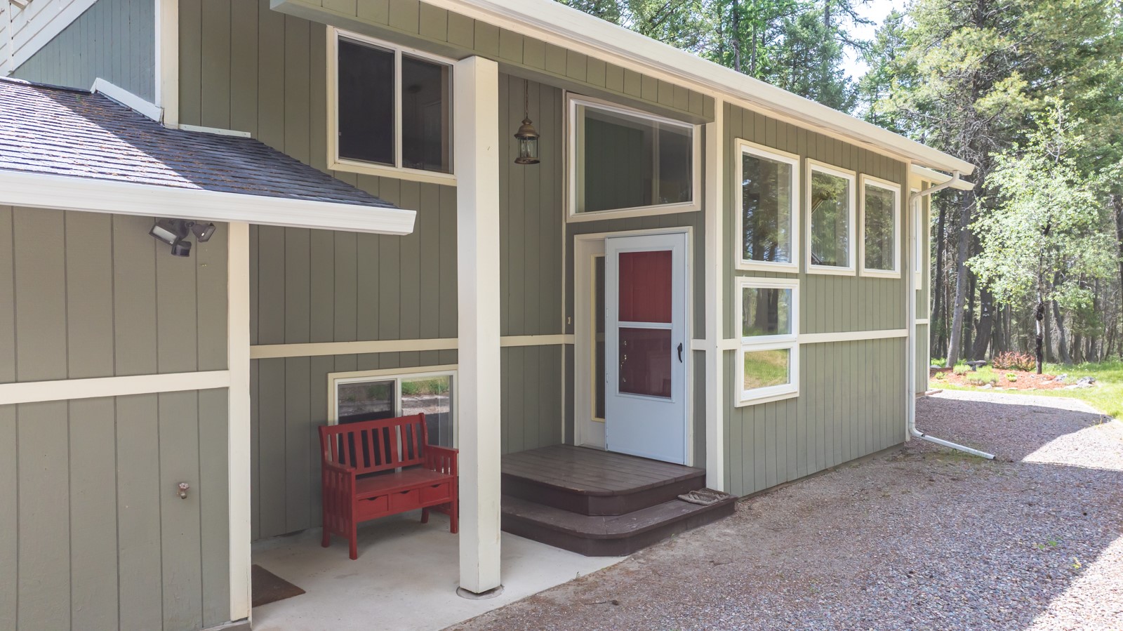 1341 N Prairie View Road Property Photo 6